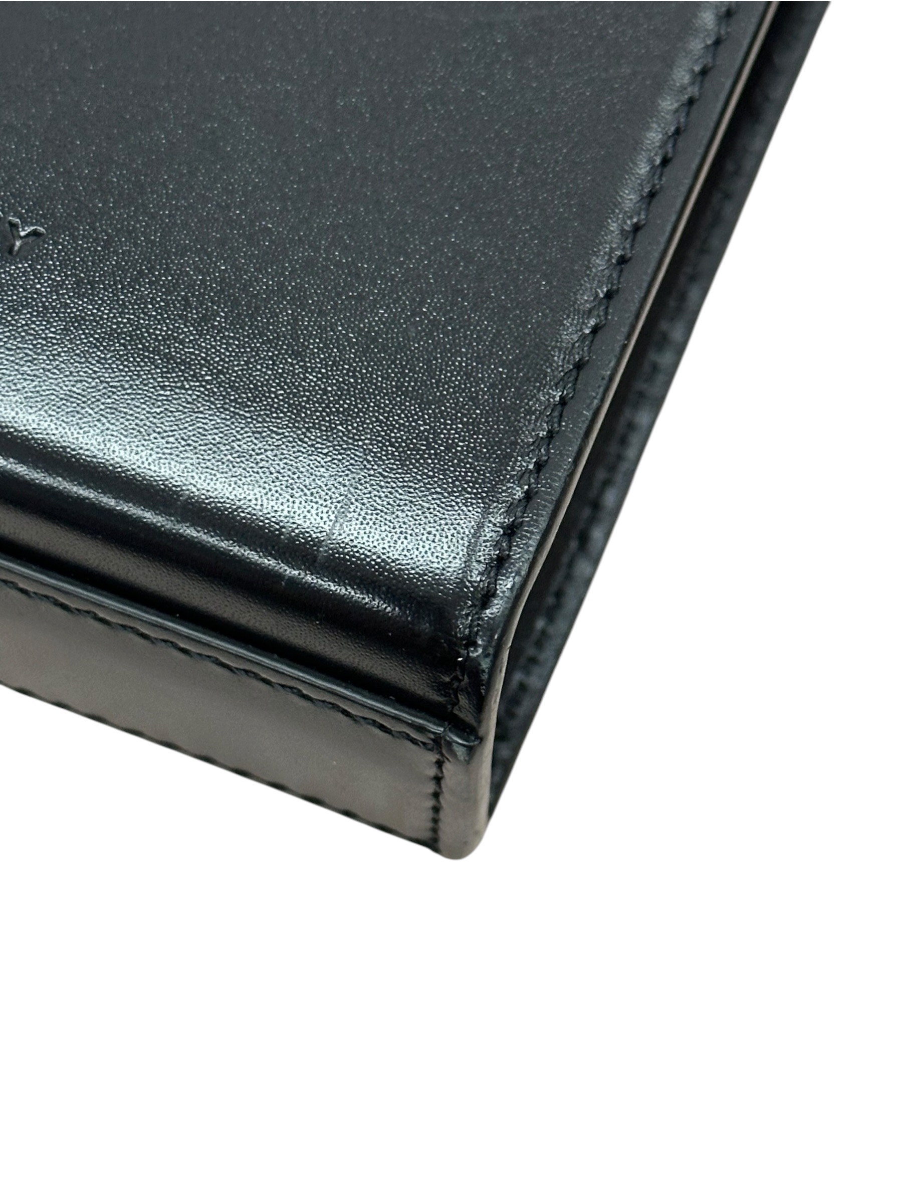 Pre-owned Givenchy Mini 4G Vertical Leather Bag / Product Code: 26052304