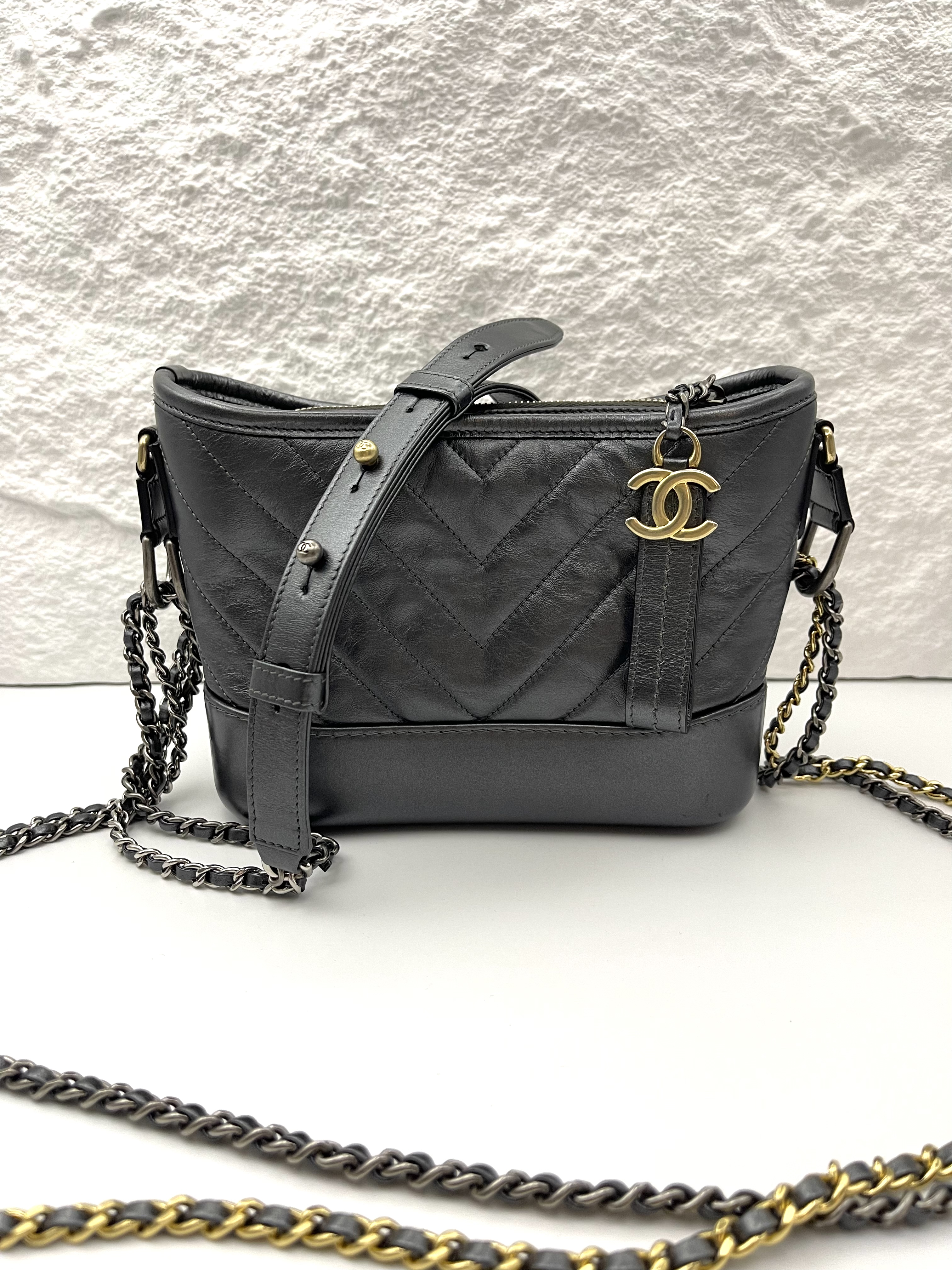 Pre-Owned CHANEL Gabrielle Hobo Bag