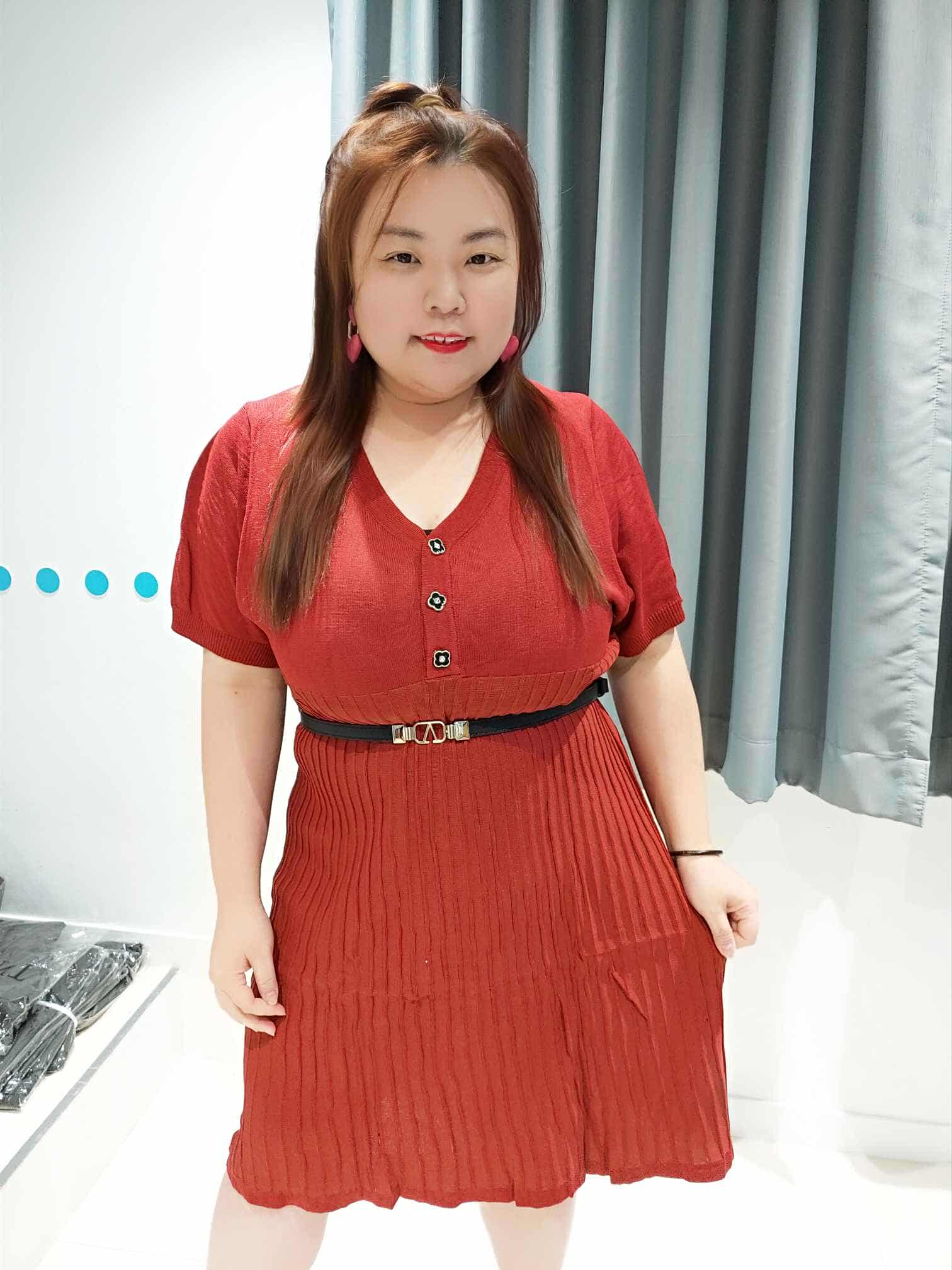 ENC16 DOA10 拼立体条纹裙摆设计连衣裙