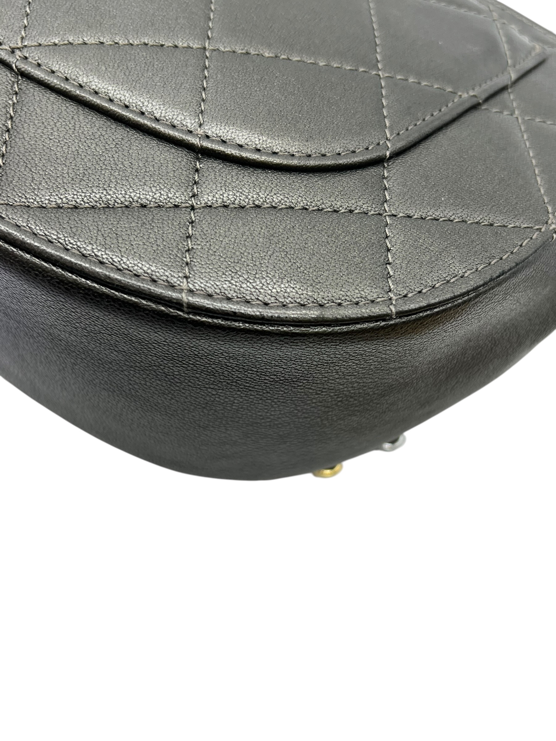 Pre-owned CHANEL Studded Bubble Flap Bag / Product Code: 080305