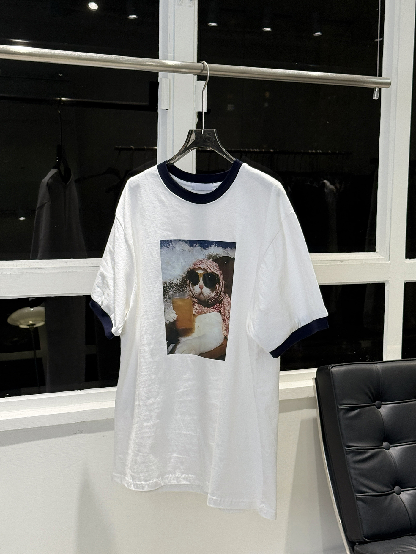 𝐂𝐨𝐧𝐭𝐫𝐚𝐬𝐭 𝐜𝐚𝐭 𝐩𝐫𝐢𝐧𝐭 𝐭-𝐬𝐡𝐢𝐫𝐭