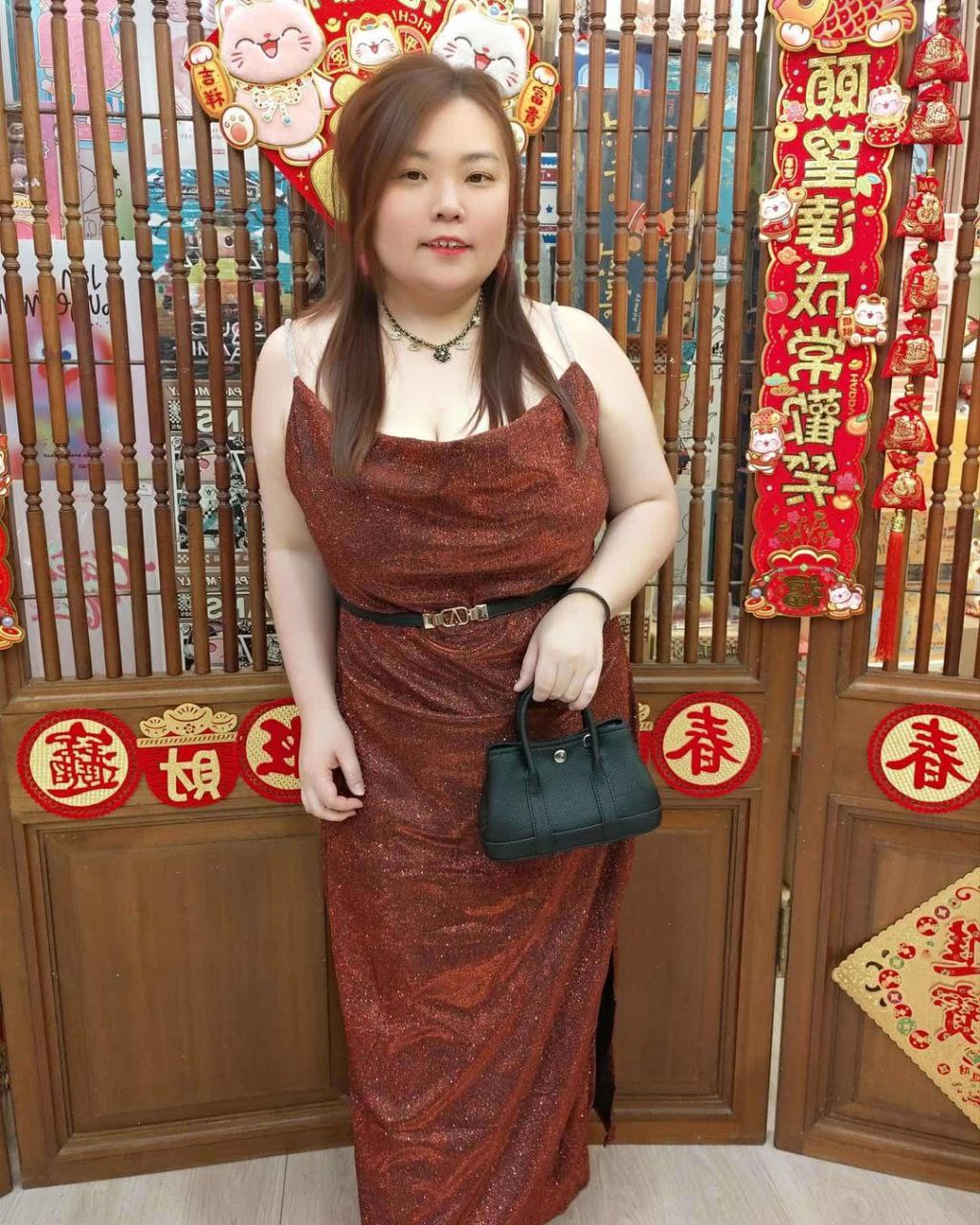 AA09 细吊带亮粉边开叉修身长礼服