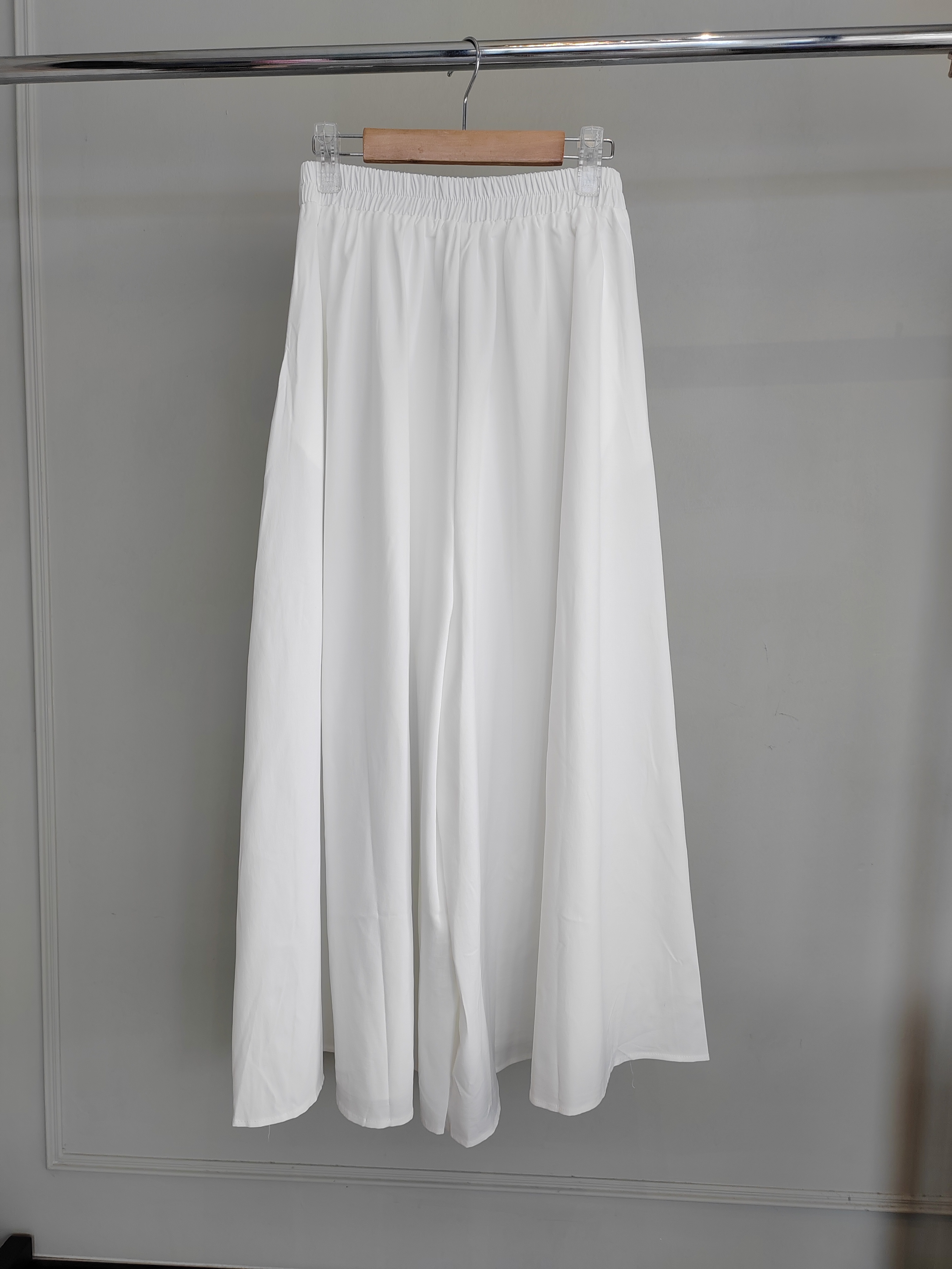 LY4038