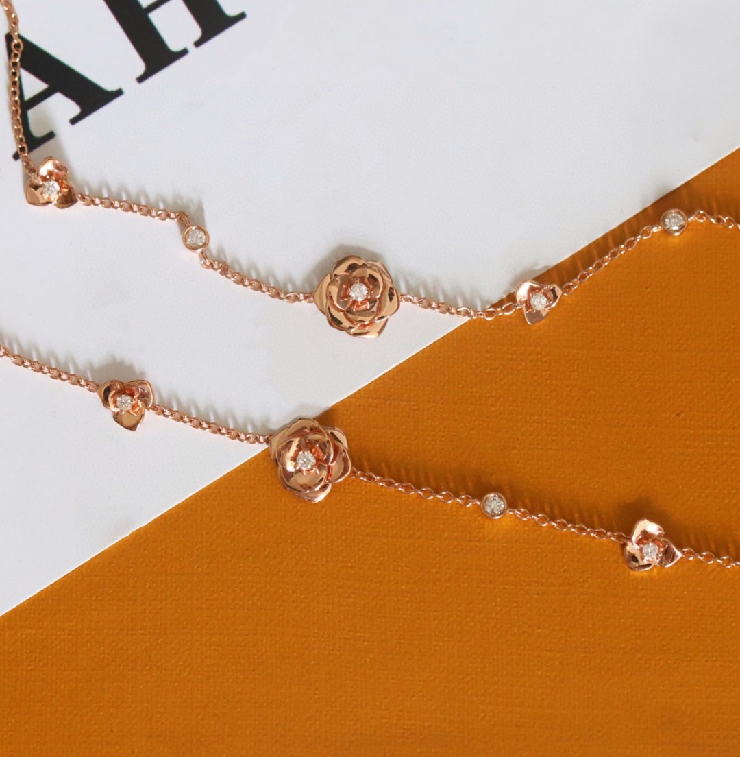 18K Diamond Bracelet 