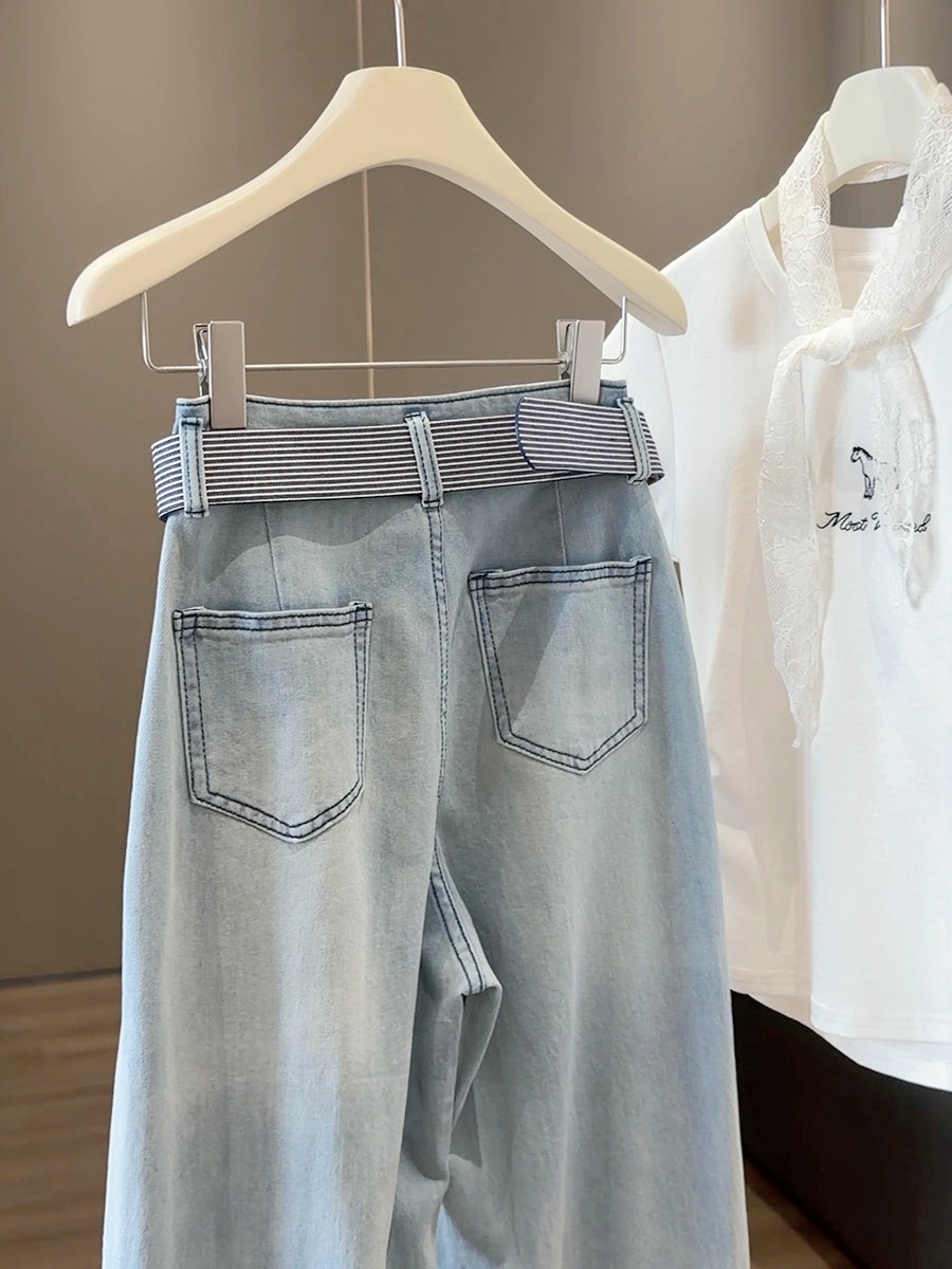 $168條。✨薄軟冰絲牛仔闊腳褲✨