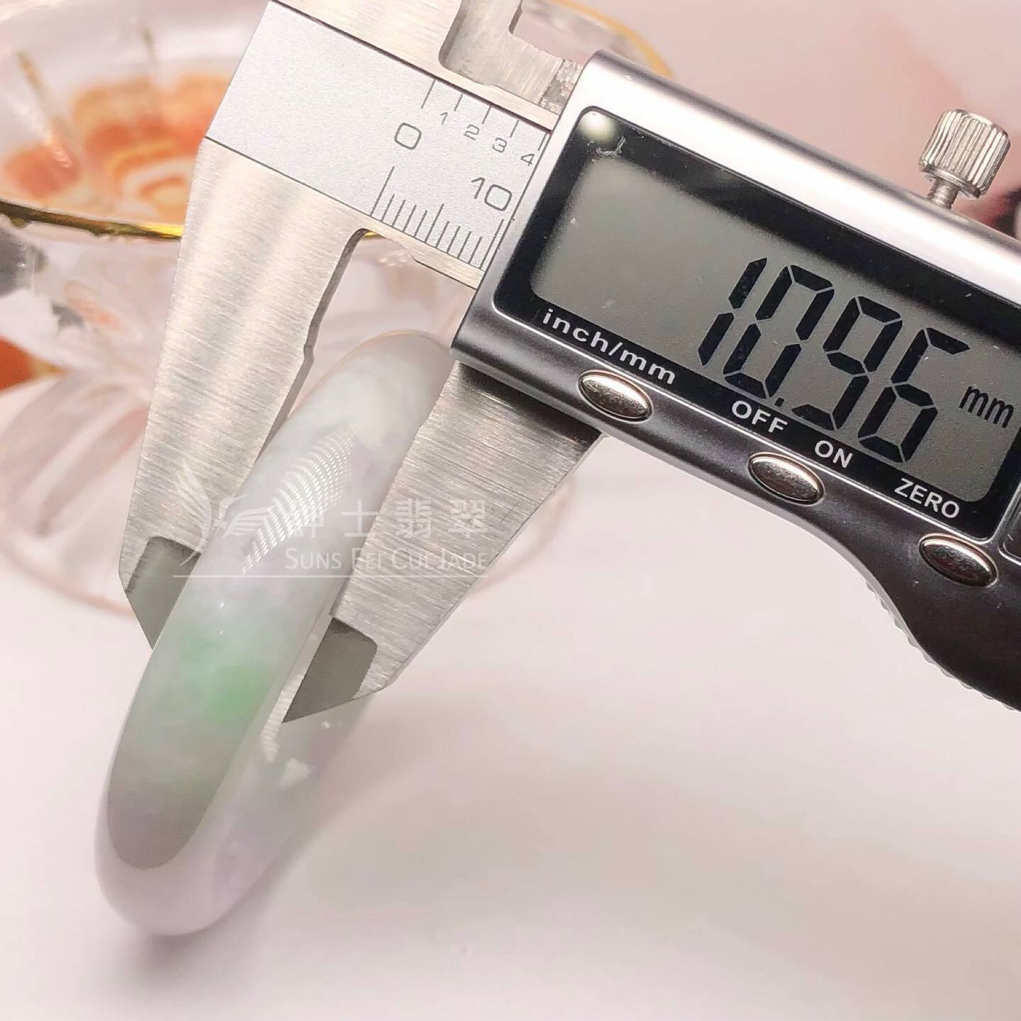 春彩貴妃鐲 50.6mm