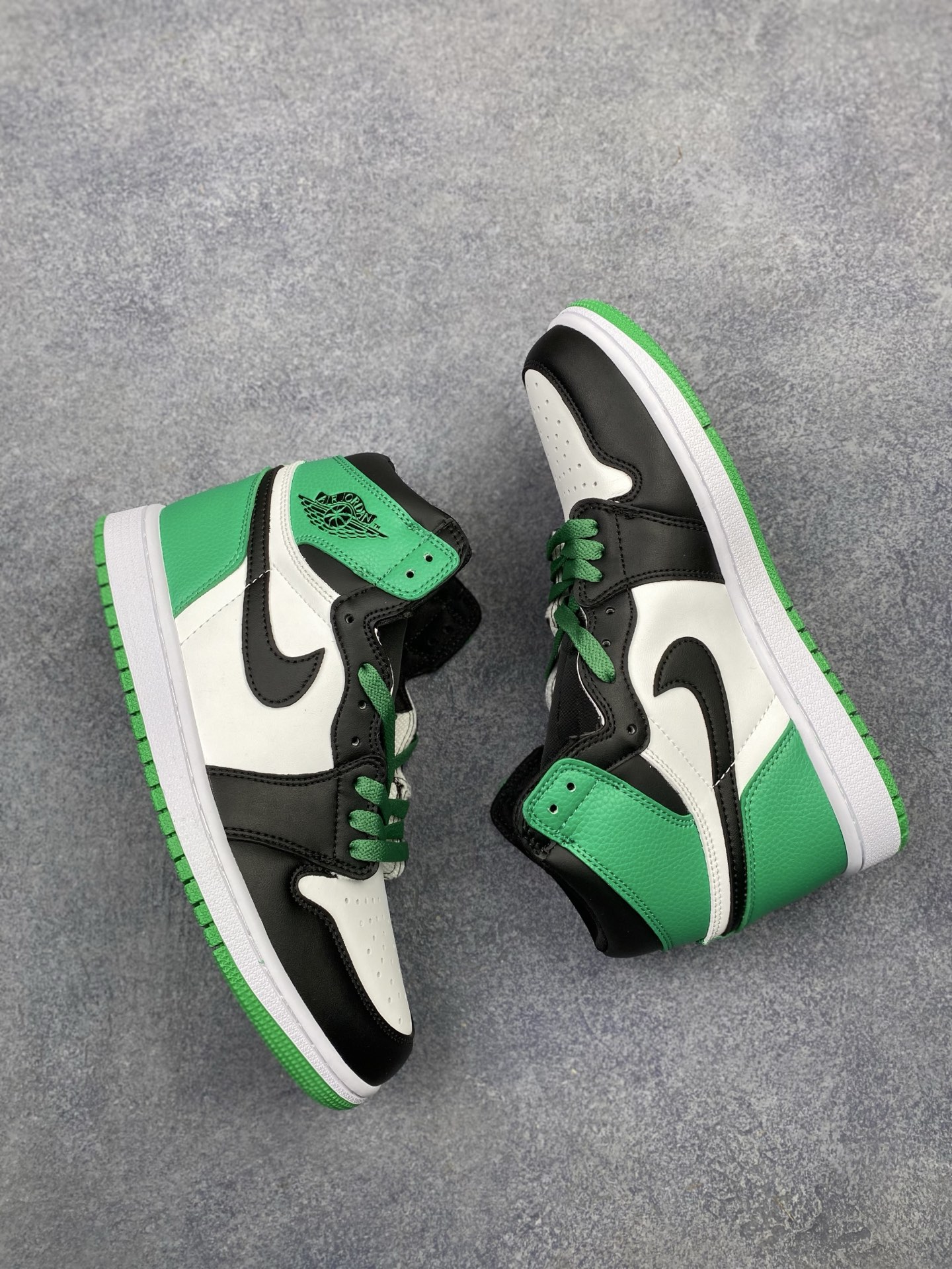 Nike Air Jordan 1 Retro High OG