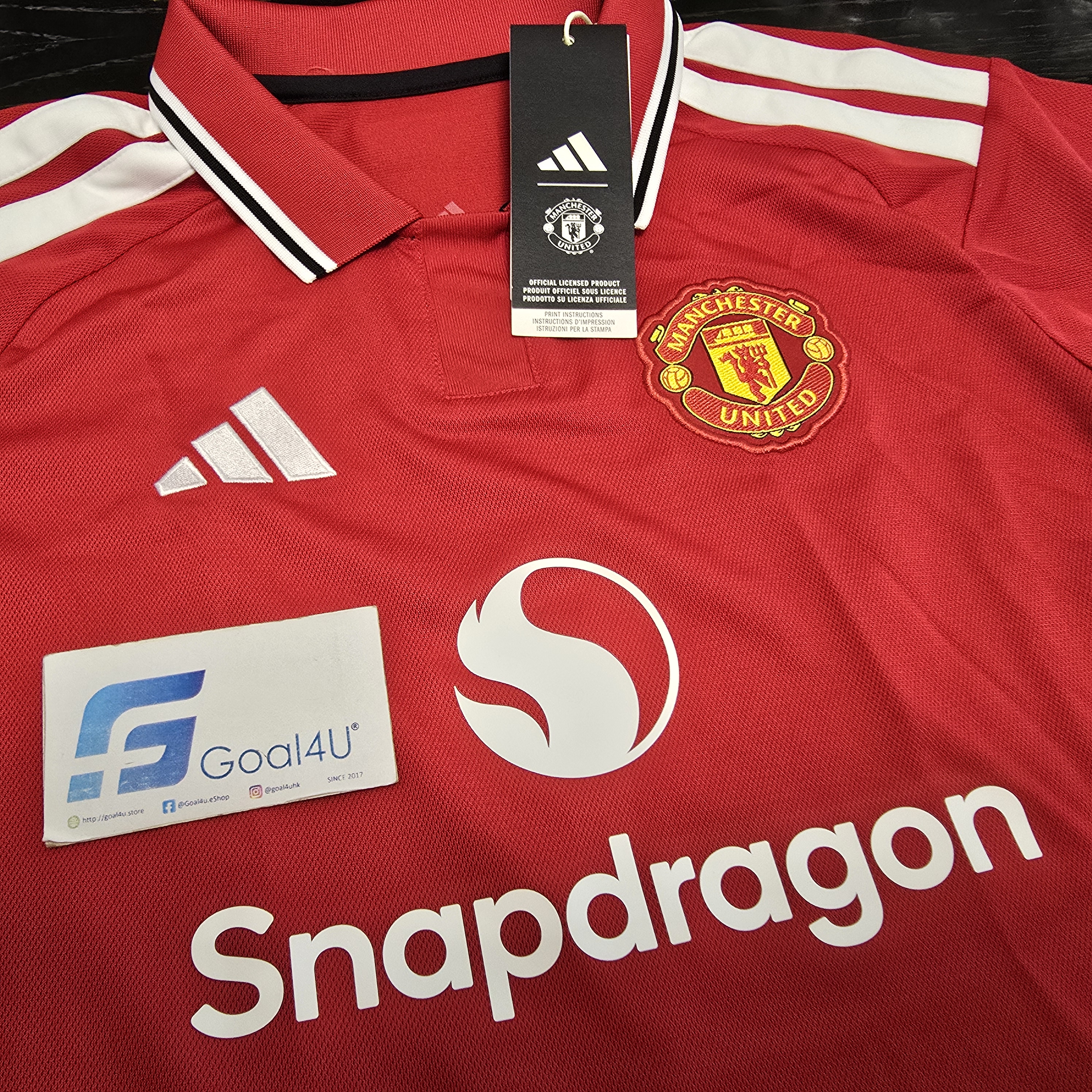 重現七十年代紅魔榮光 Adidas Manchester United 曼聯 2026-27 女裝主場球迷版球衣 (可加印字章) KC4794