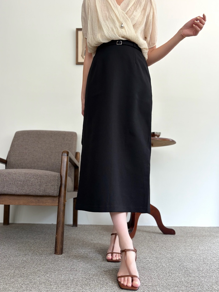 The Belted Straight Skirt (Black)
