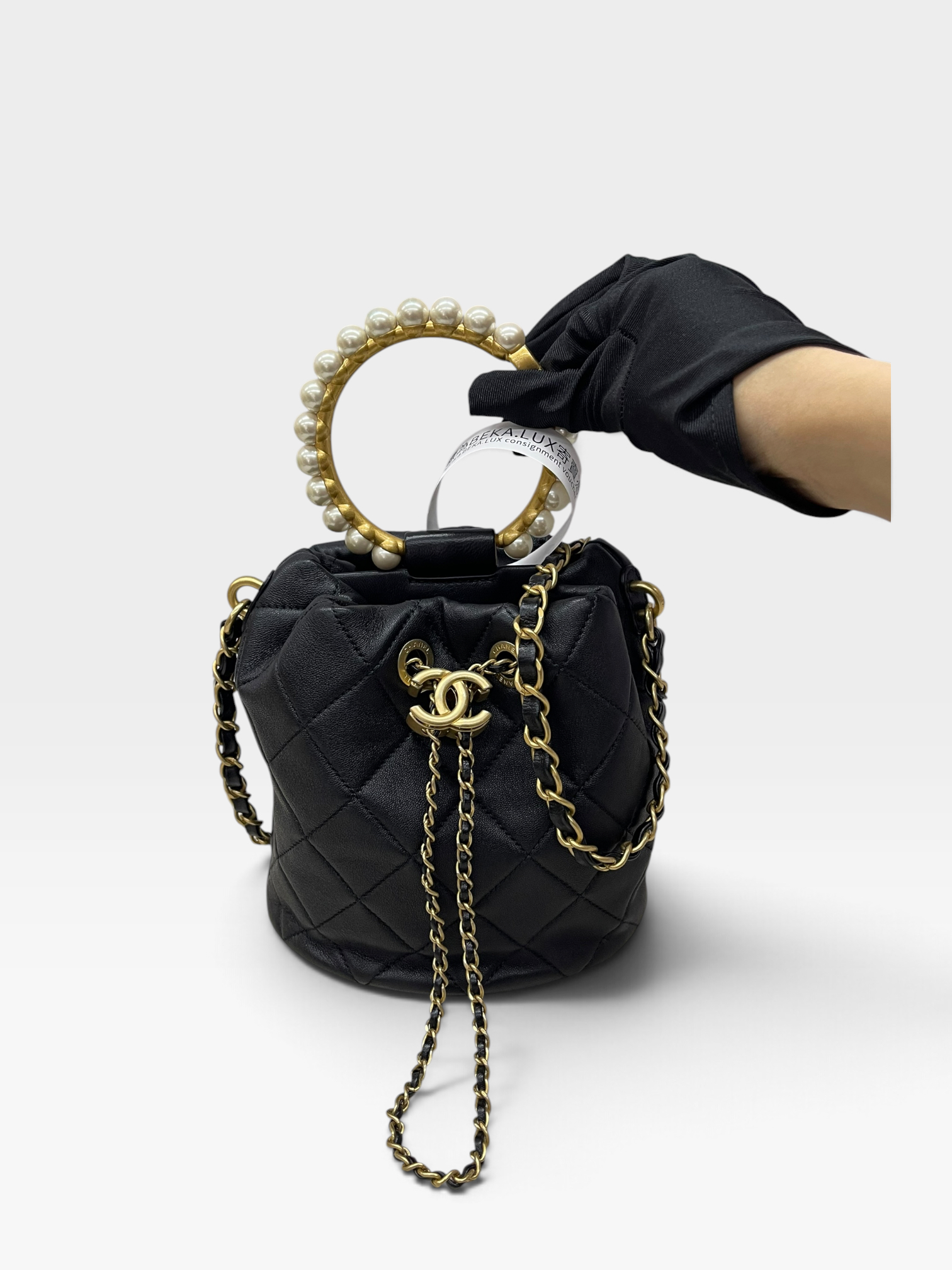 Pre-Owned CHANEL Bucket Bag / Product Code: 091003