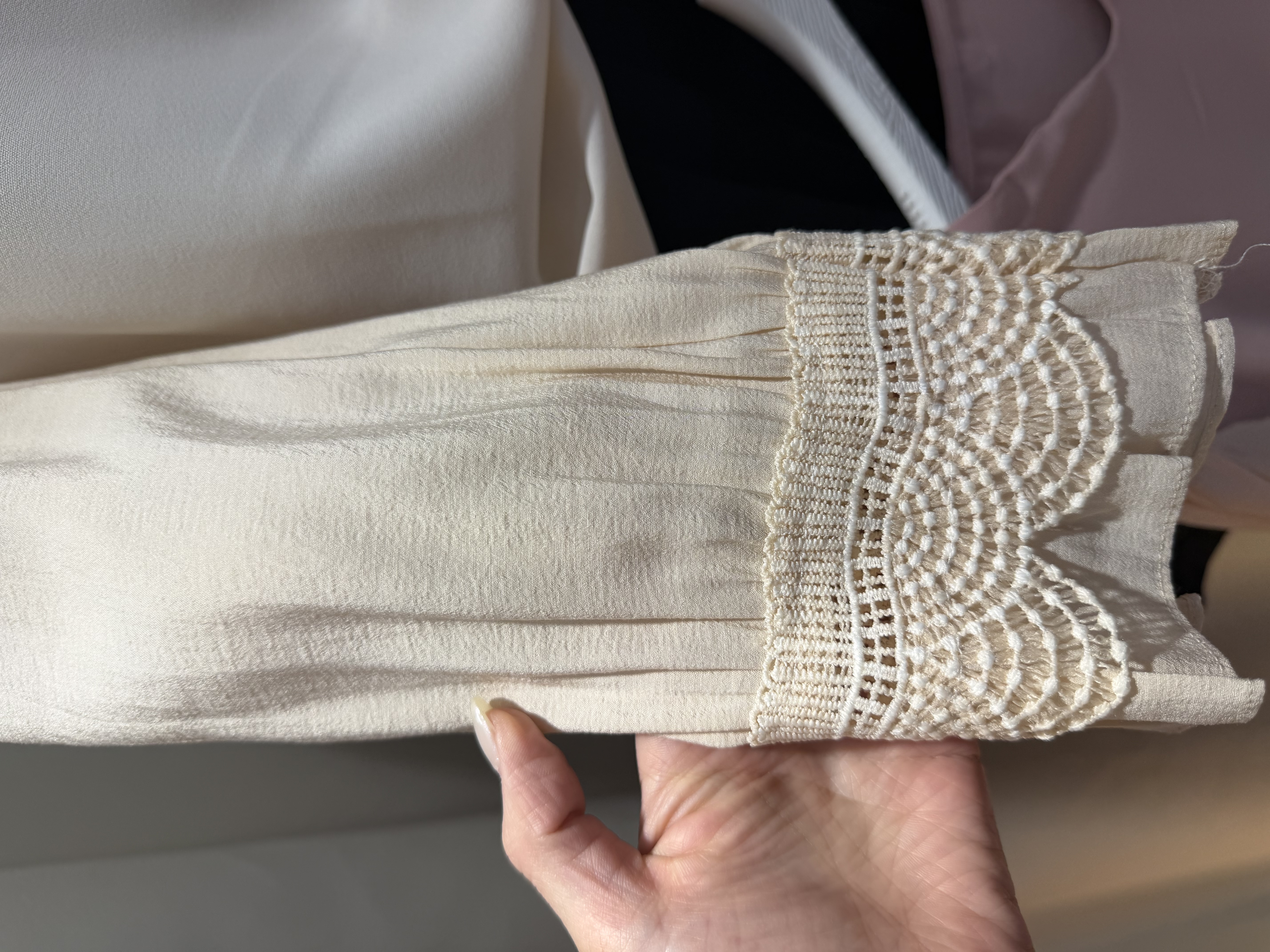 優雅拼接長袖上衣