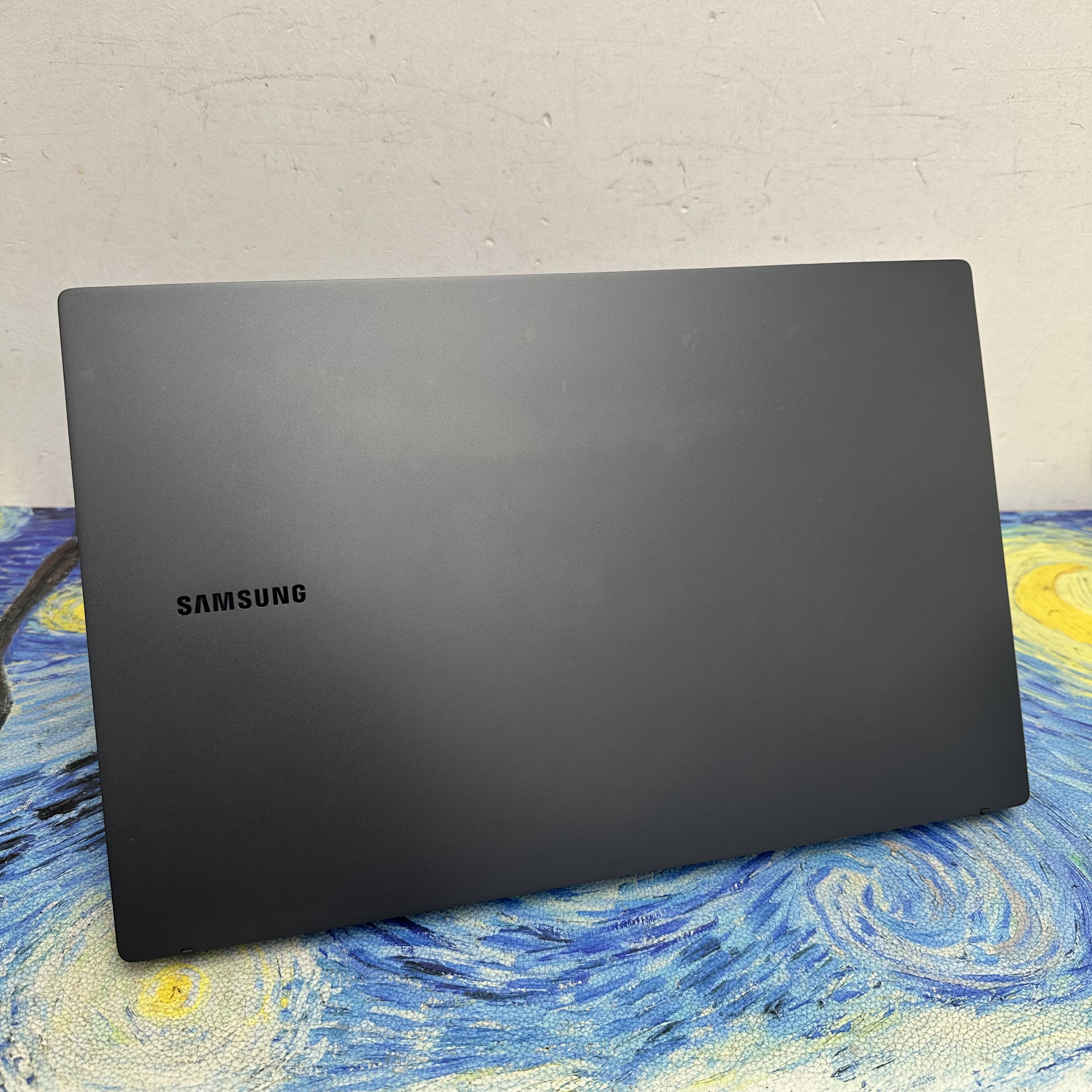 Samsung Galaxy i7-1255U/16GB Ram/512GB SSD超薄邊框/ Notebook / Laptop / Gaming Laptop / PC  / Book/ YouTube / Netflix / Office / Work / Win11