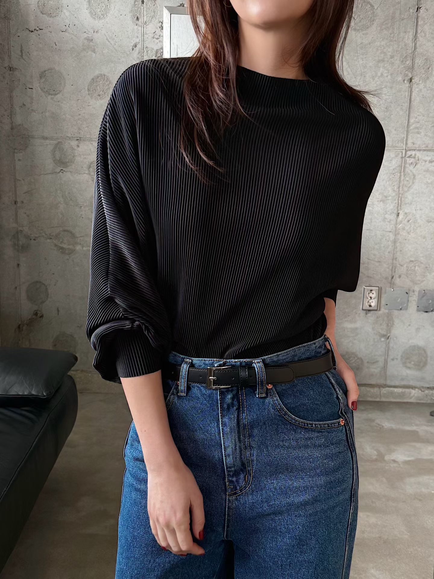 Elegant dolman sleeve ribbed top
