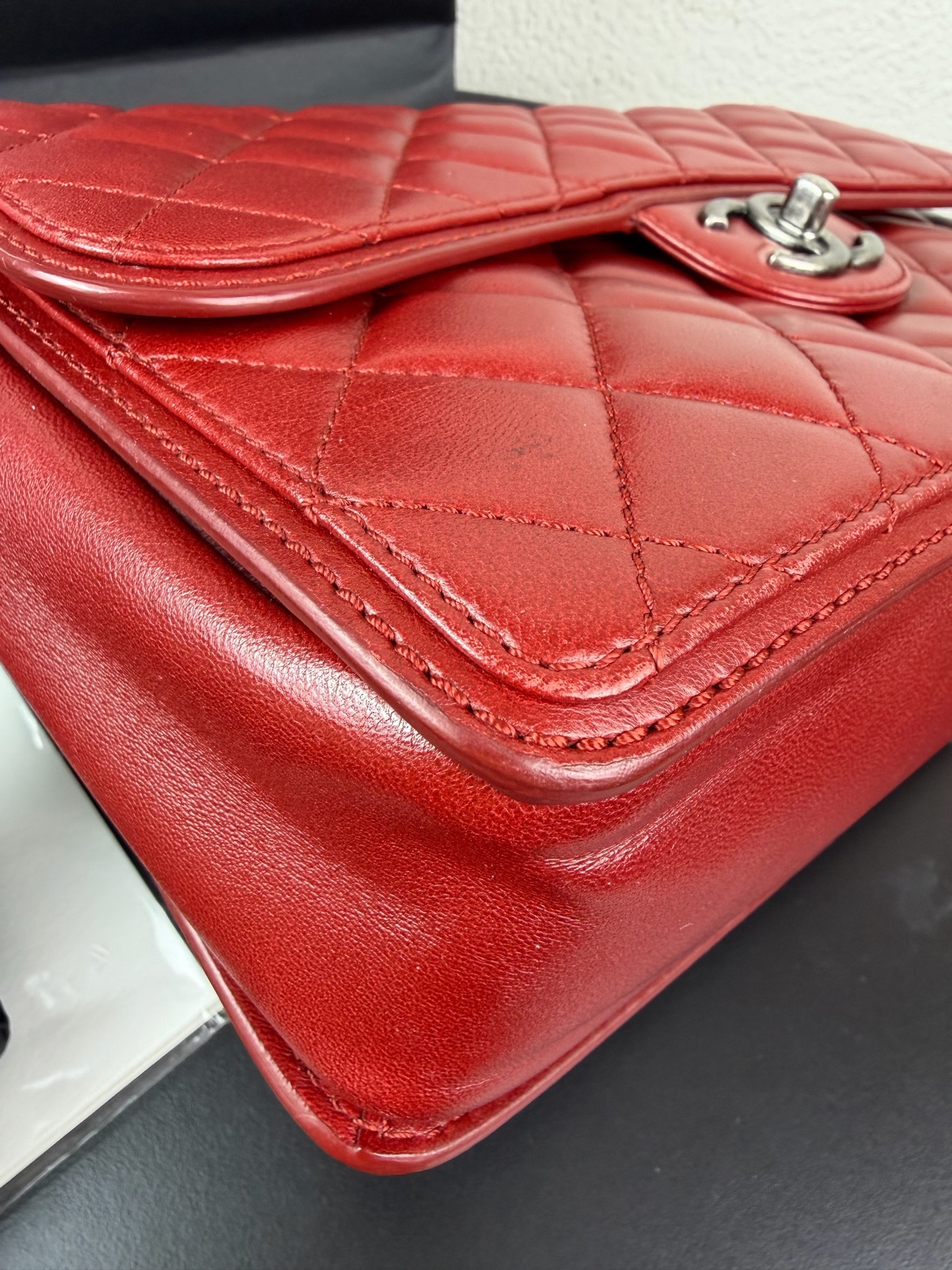 【預訂貨品】Chanel CF系列紅色羊皮郵差包