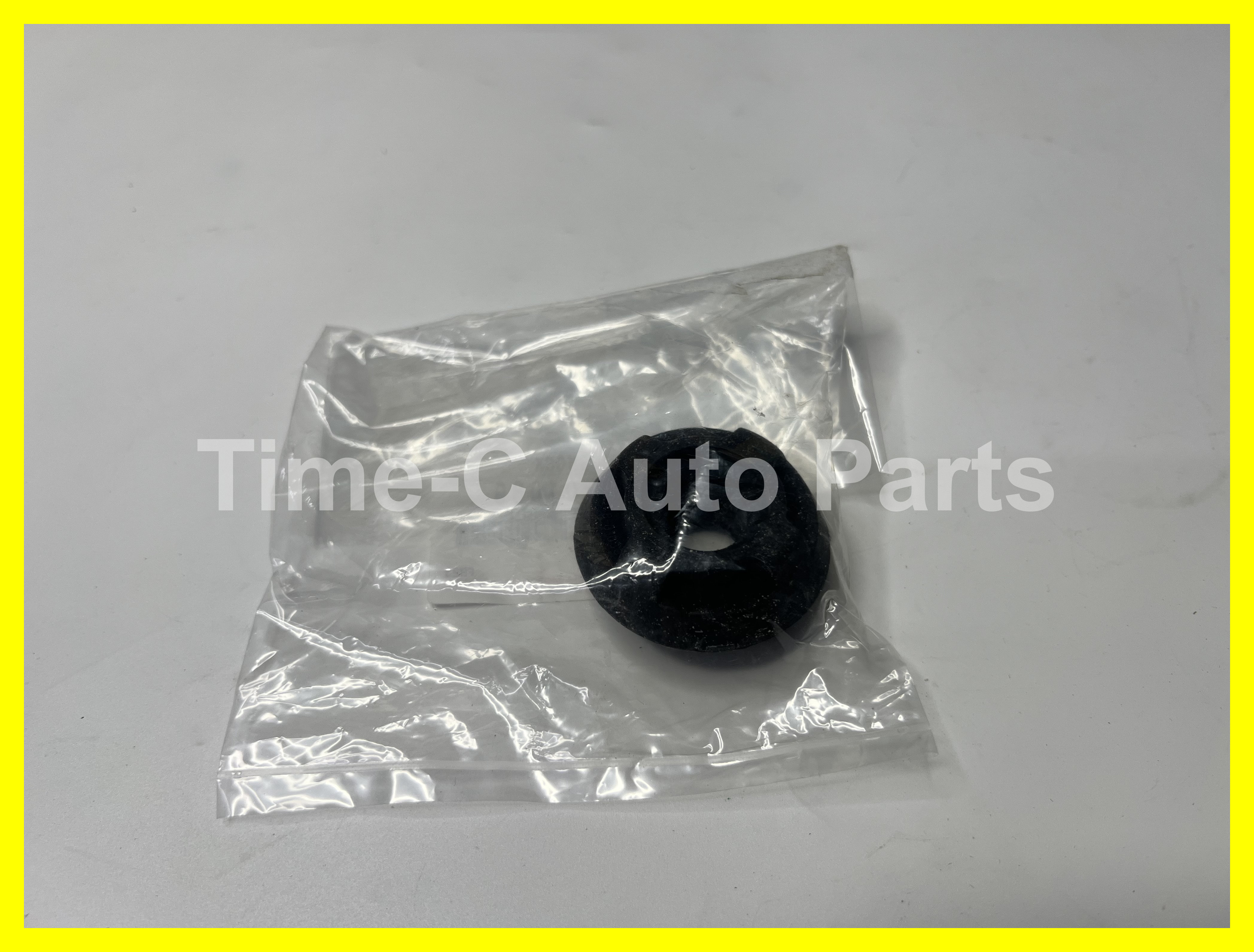 尾塔頂杯士(上) 90948-01089 - Toyota Lexus IS Series