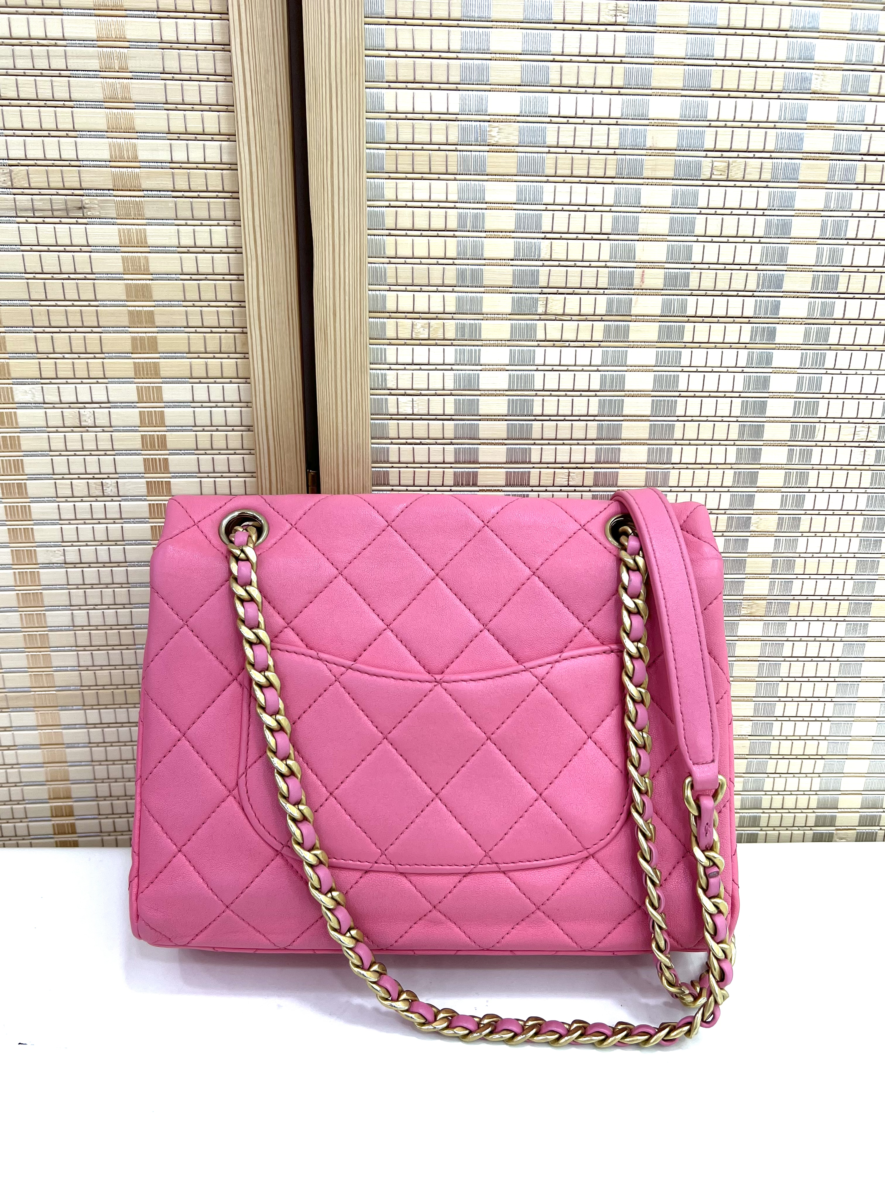 直播貨品 |  [1個-$100 2個-$300］GG88