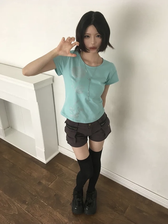 Pixel Rose Graphic Short Sleeve Top
