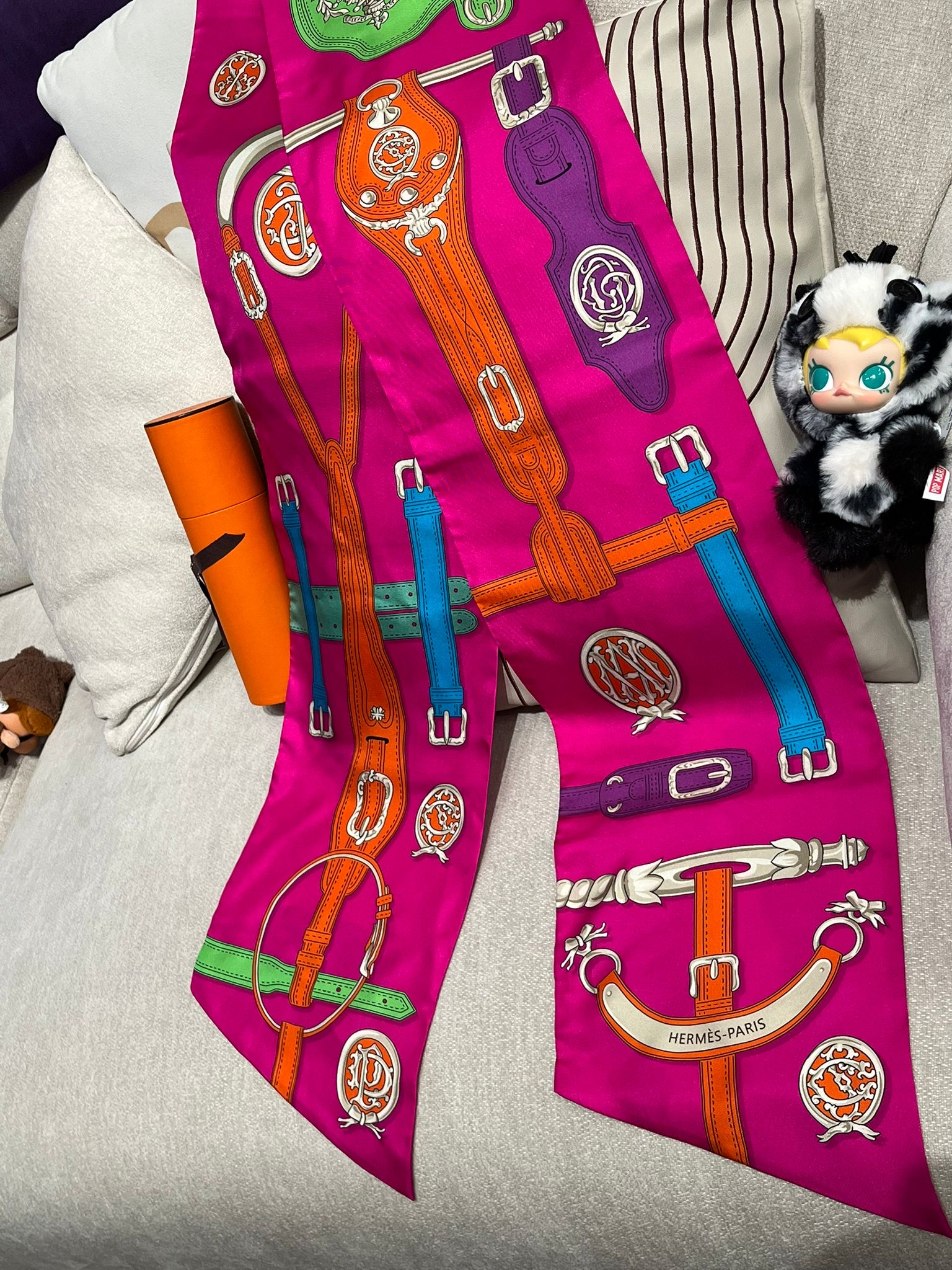 全新 HERMES HARNAIS DES PRESIDENTS MAXI-TWILLY CUT 100%Authentic, 100%new未使用品✅BOX 