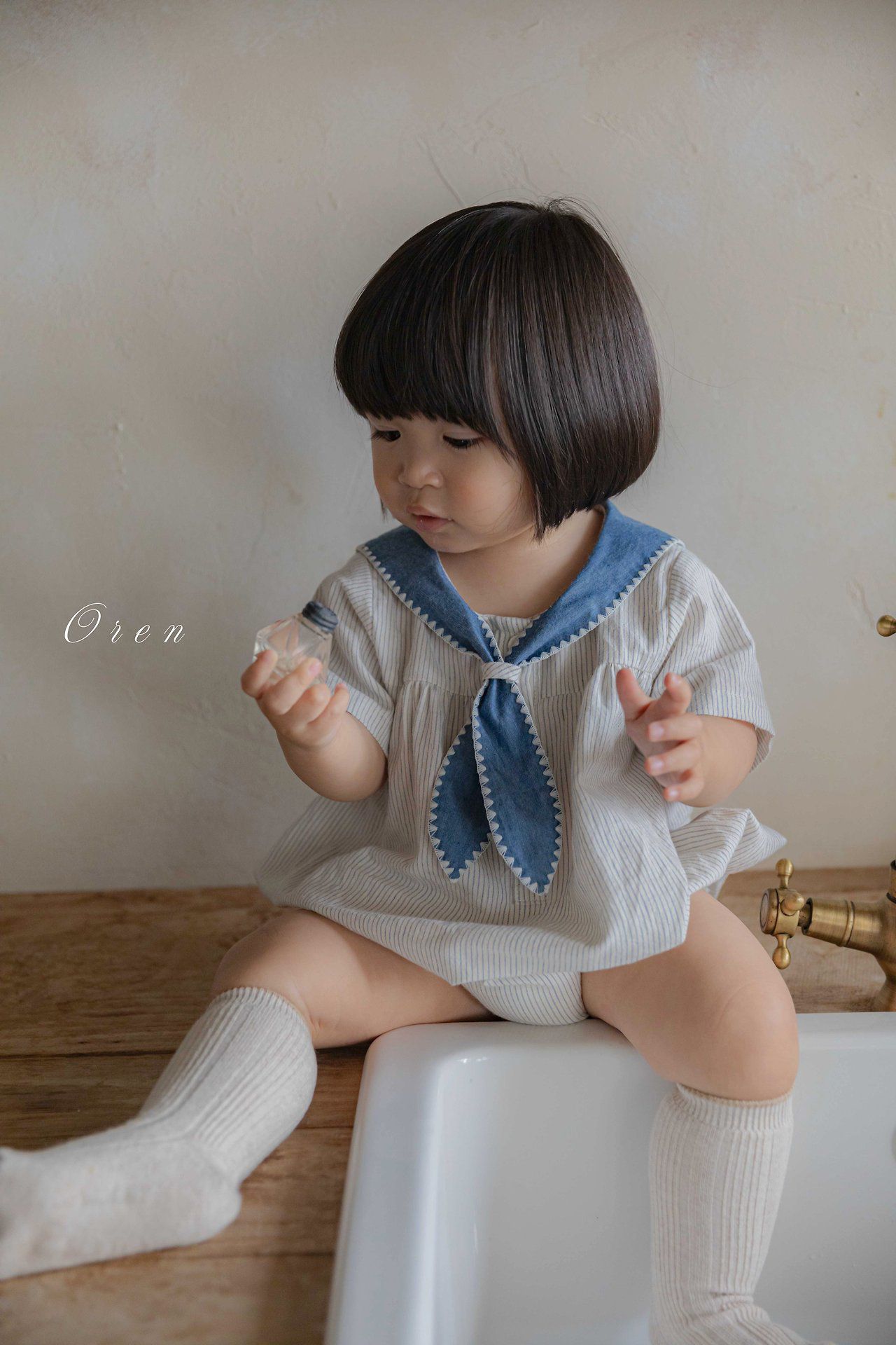 CH4556 Suit