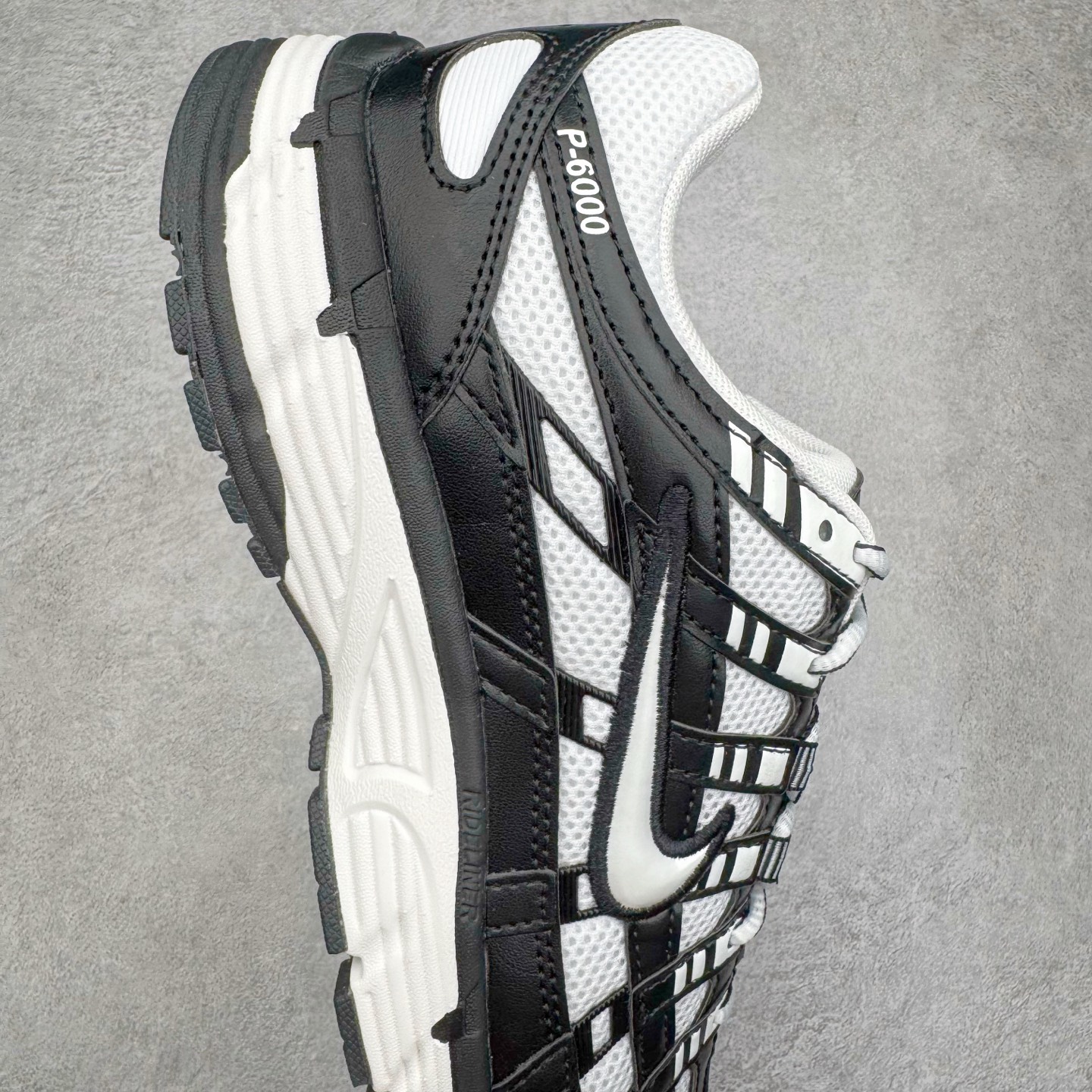 Nike P-6000 BV1021-011 