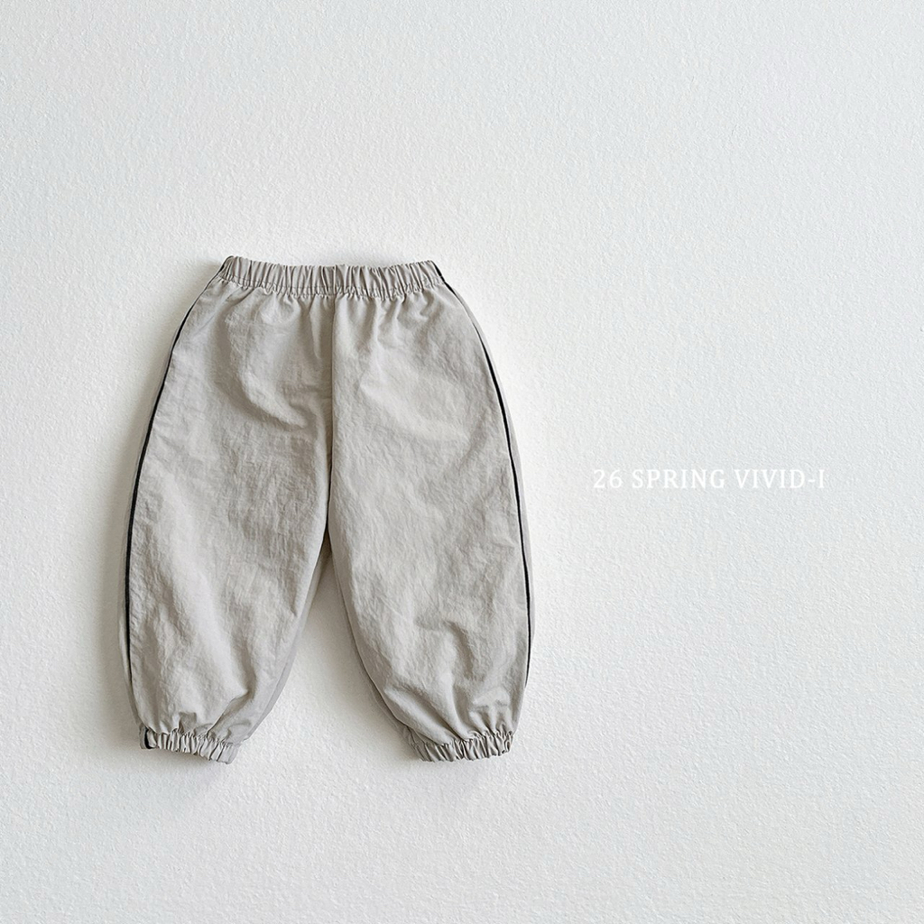 🌸預訂 韓國直送🌸🇰🇷VIVIDI兩色標籤口袋防風寬鬆束腳褲