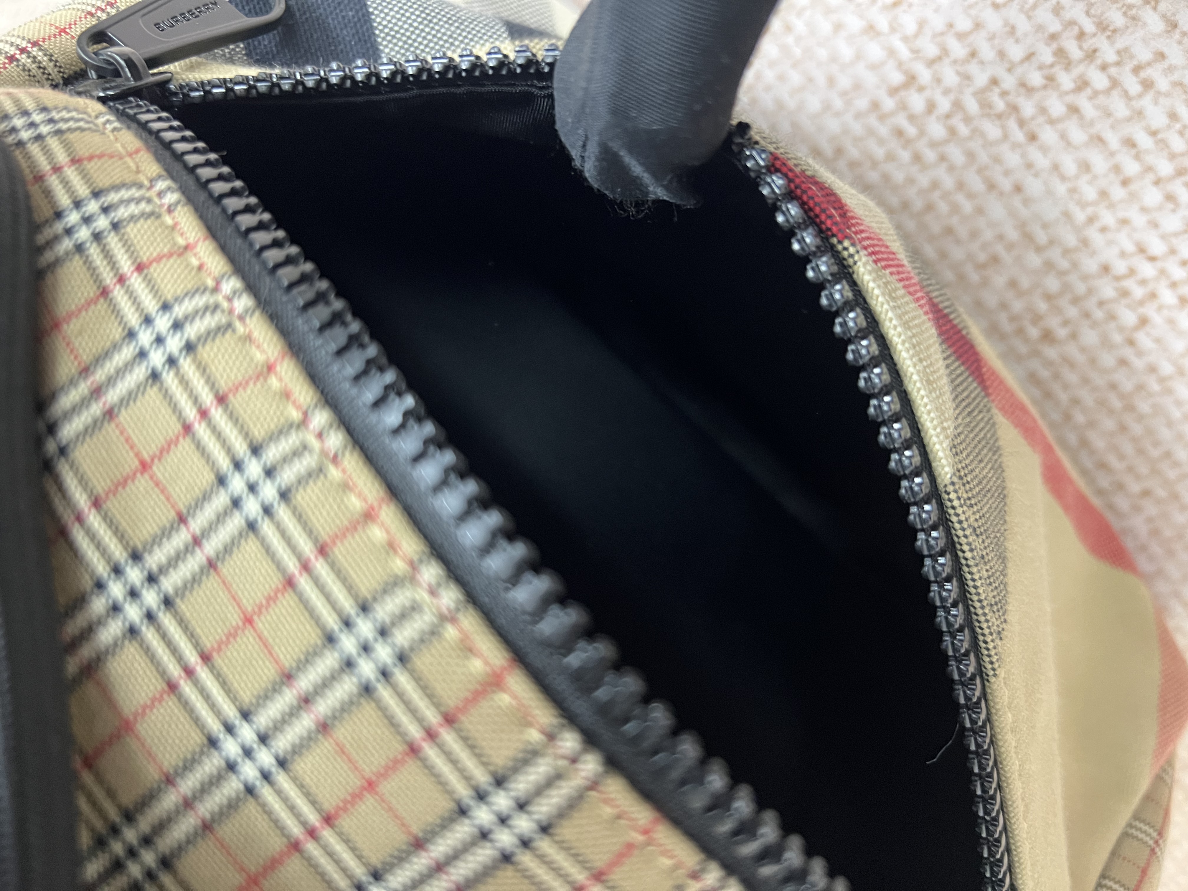 Pre-owned Burberry Kids Thomas 3D Teddy Check-Print Backpack/ Product Code: 26030207