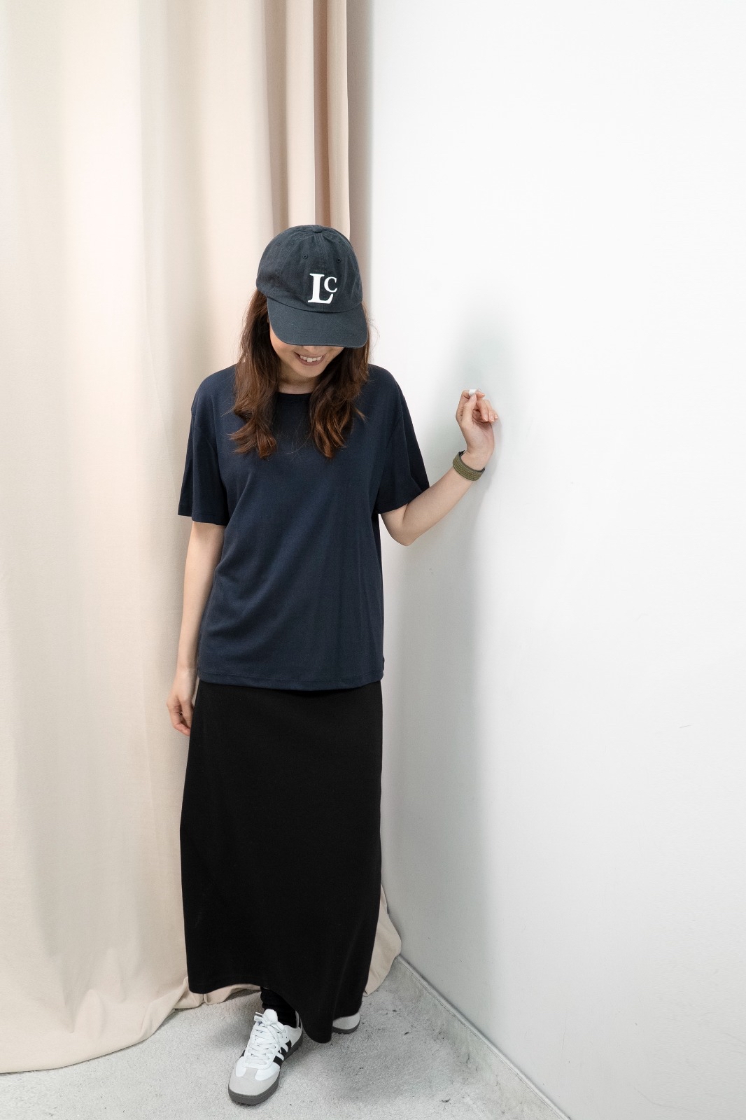 推薦！超軟彈Smart causal 上衣（深藍色）
