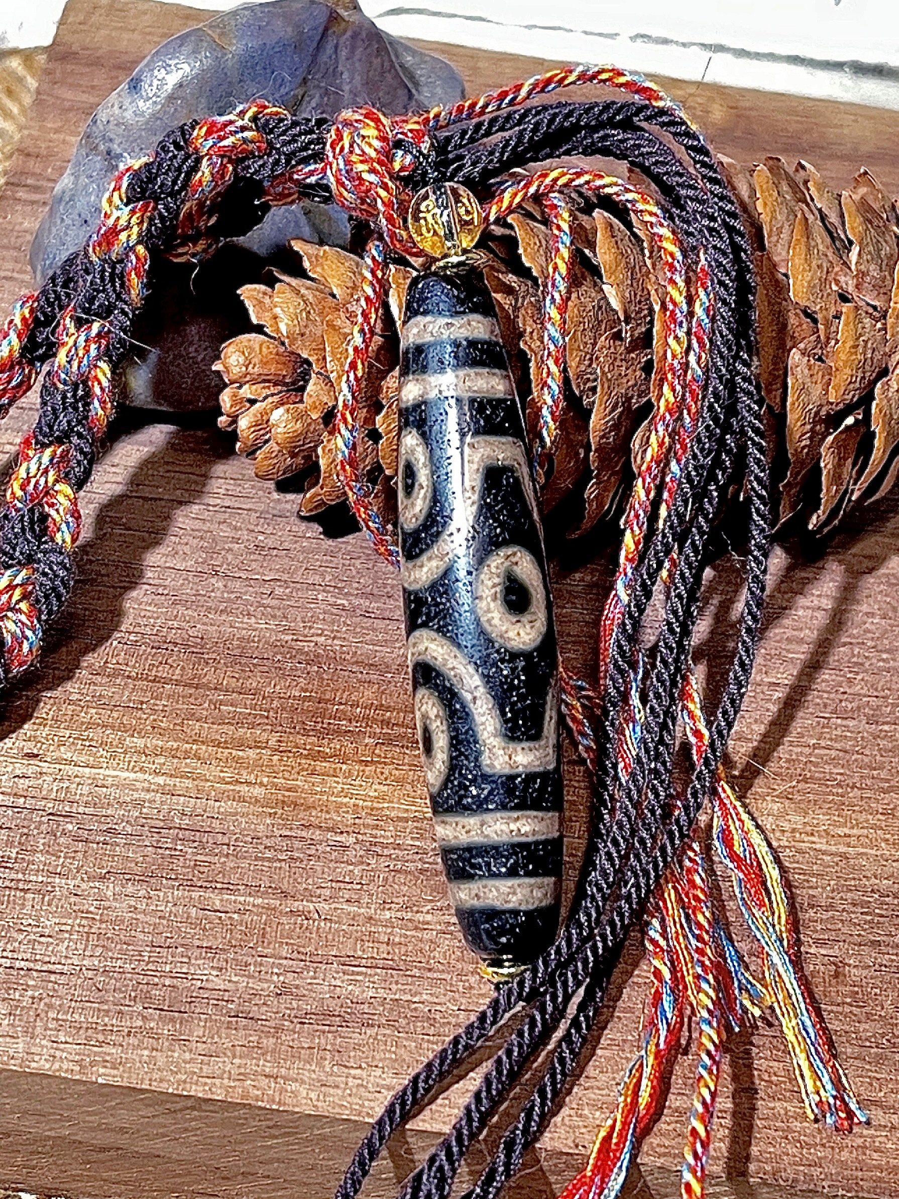 金剛十字六眼天珠