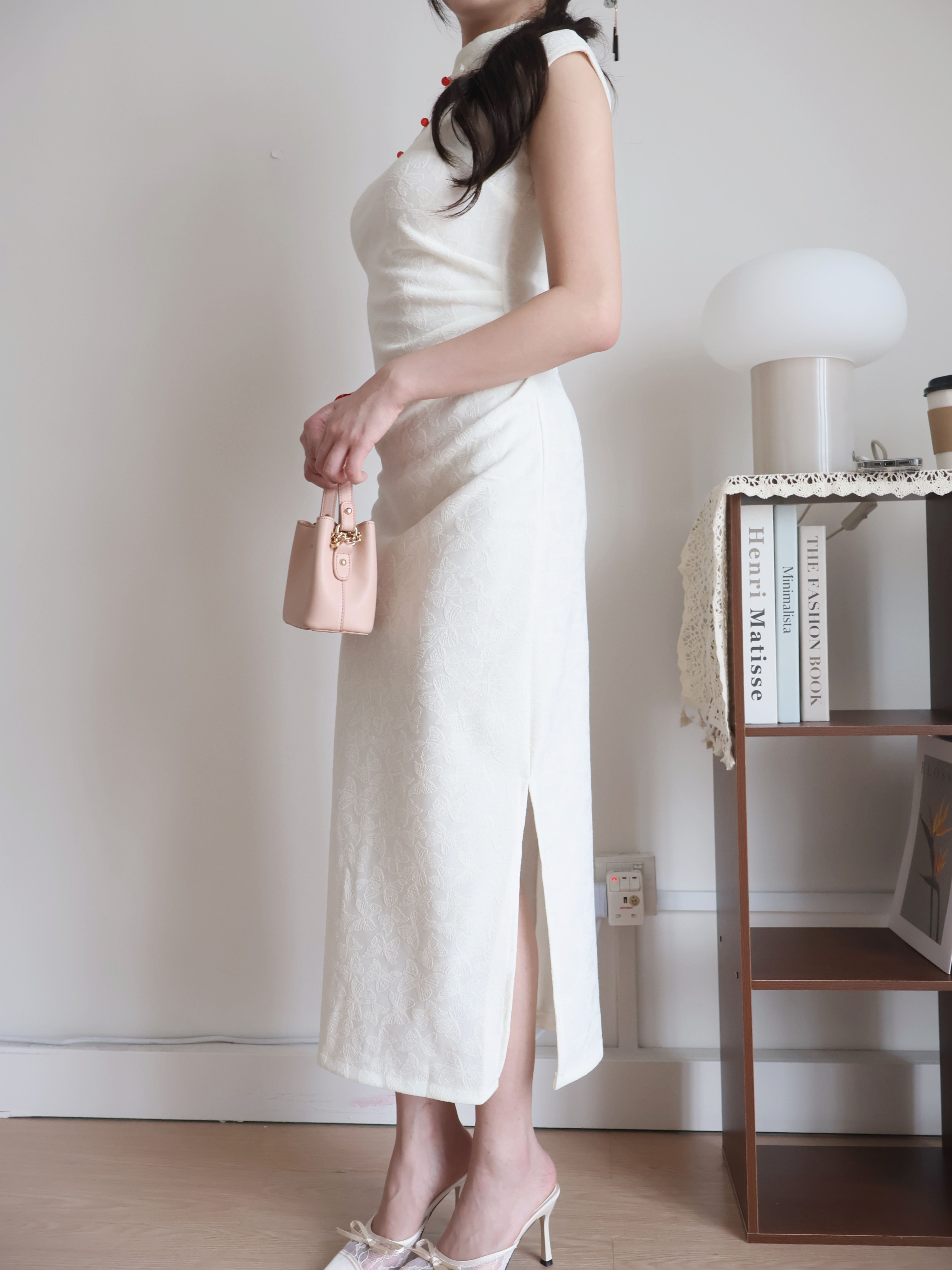 Jade Side-Slit Cheongsam | Cream