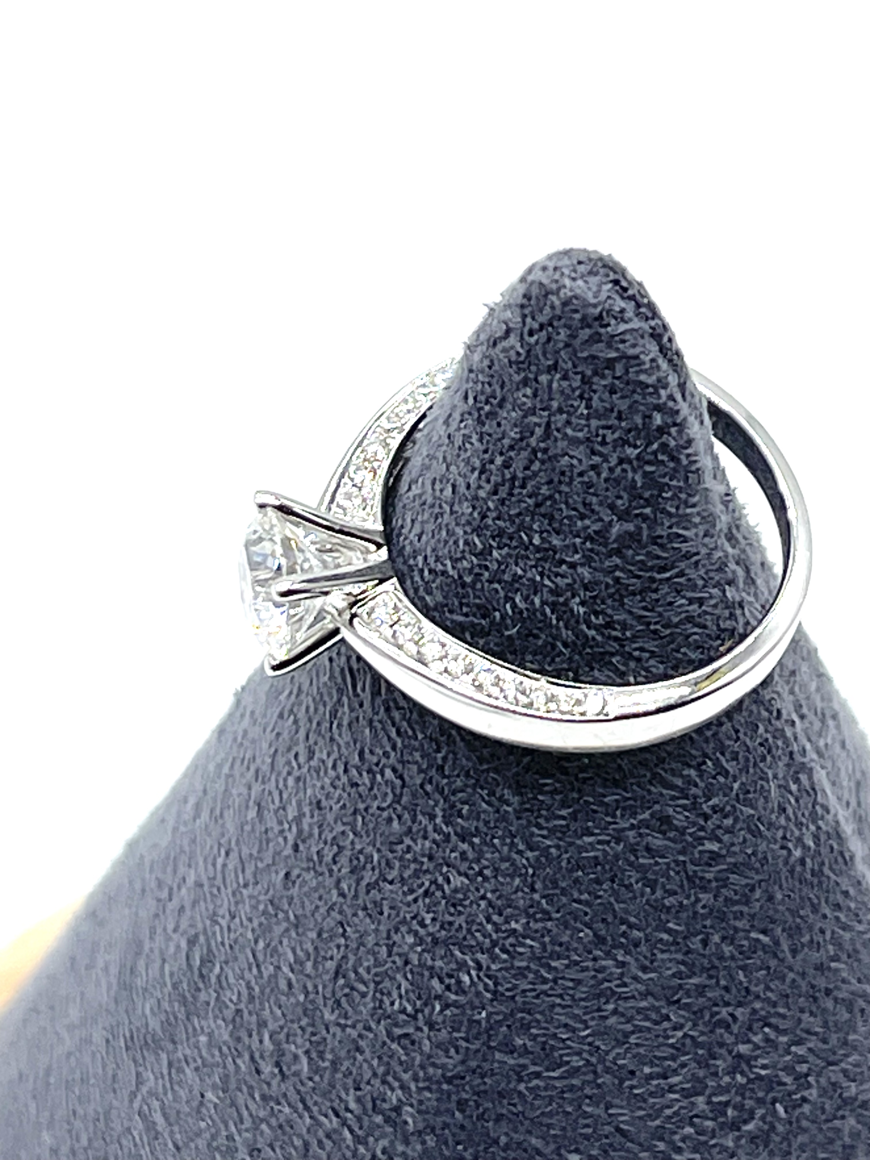 Pre-owned GIA Diamond 1.01ct / Product Code: 26032806