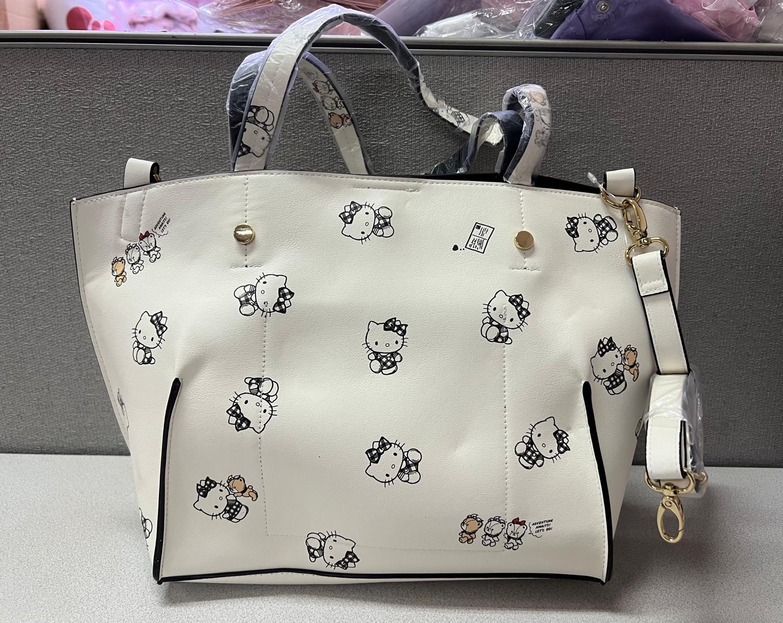 🎌日本直送🎌 Hello Kitty 雙面印花圖案 側孭 斜側兩用袋