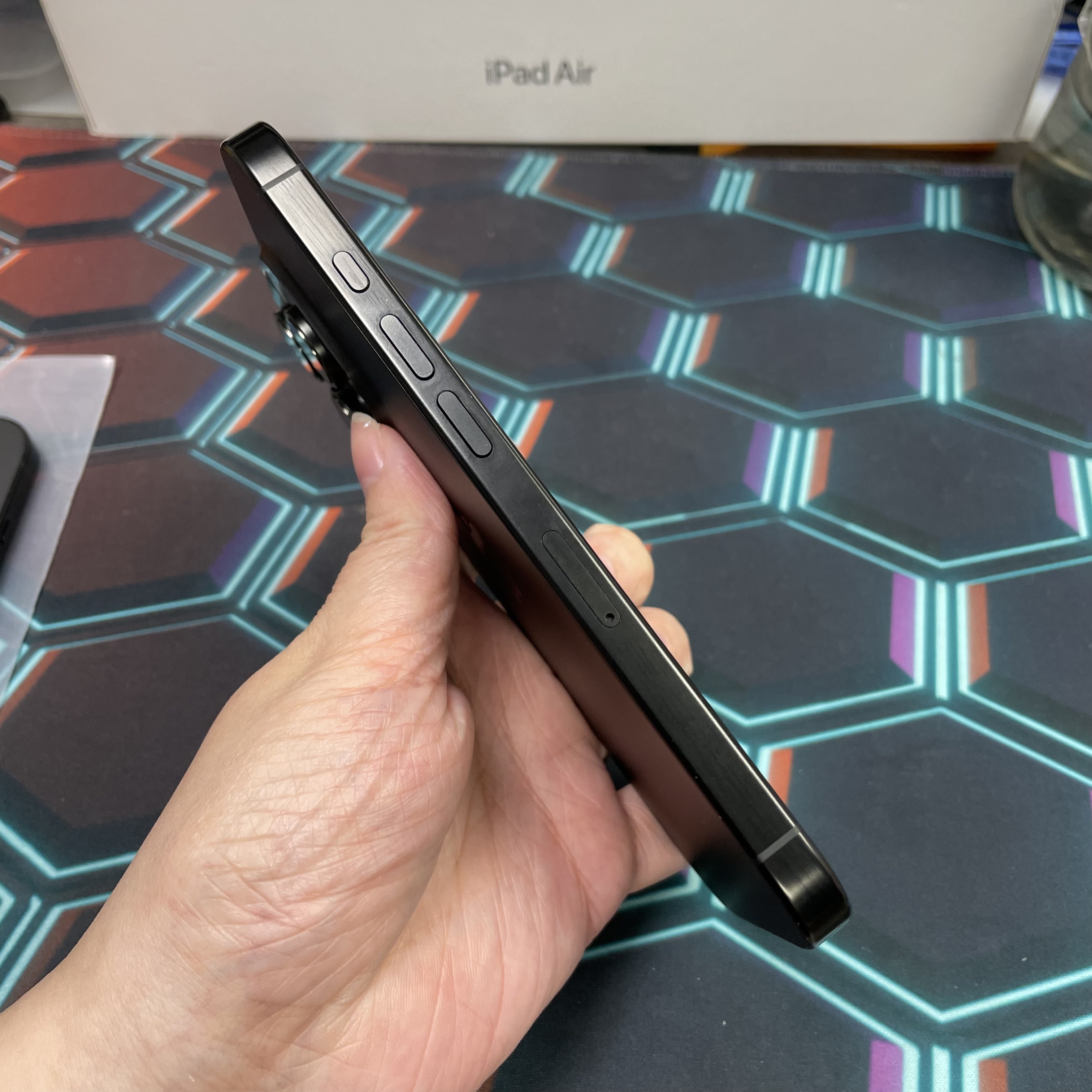 *8080 16 Pro 靚機 256GB 電91 黑色 black