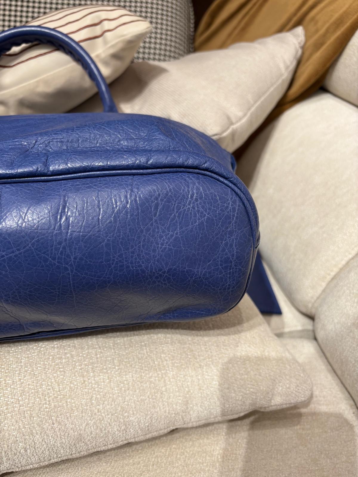 Balenciaga The Gaint City handbag 303281 Calfskin 100%Authentic, 98%New ✅mirror ✅Booklet✅Dust bag