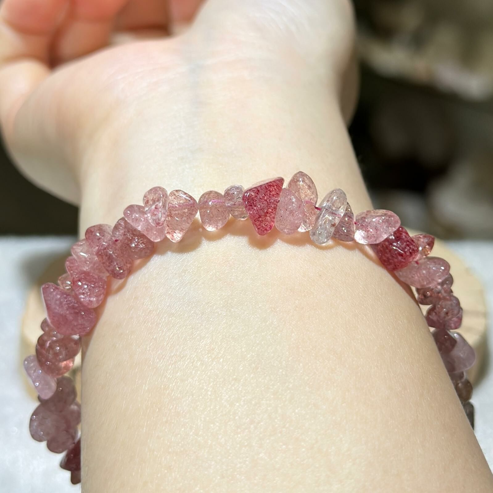 草莓晶隨形手鏈