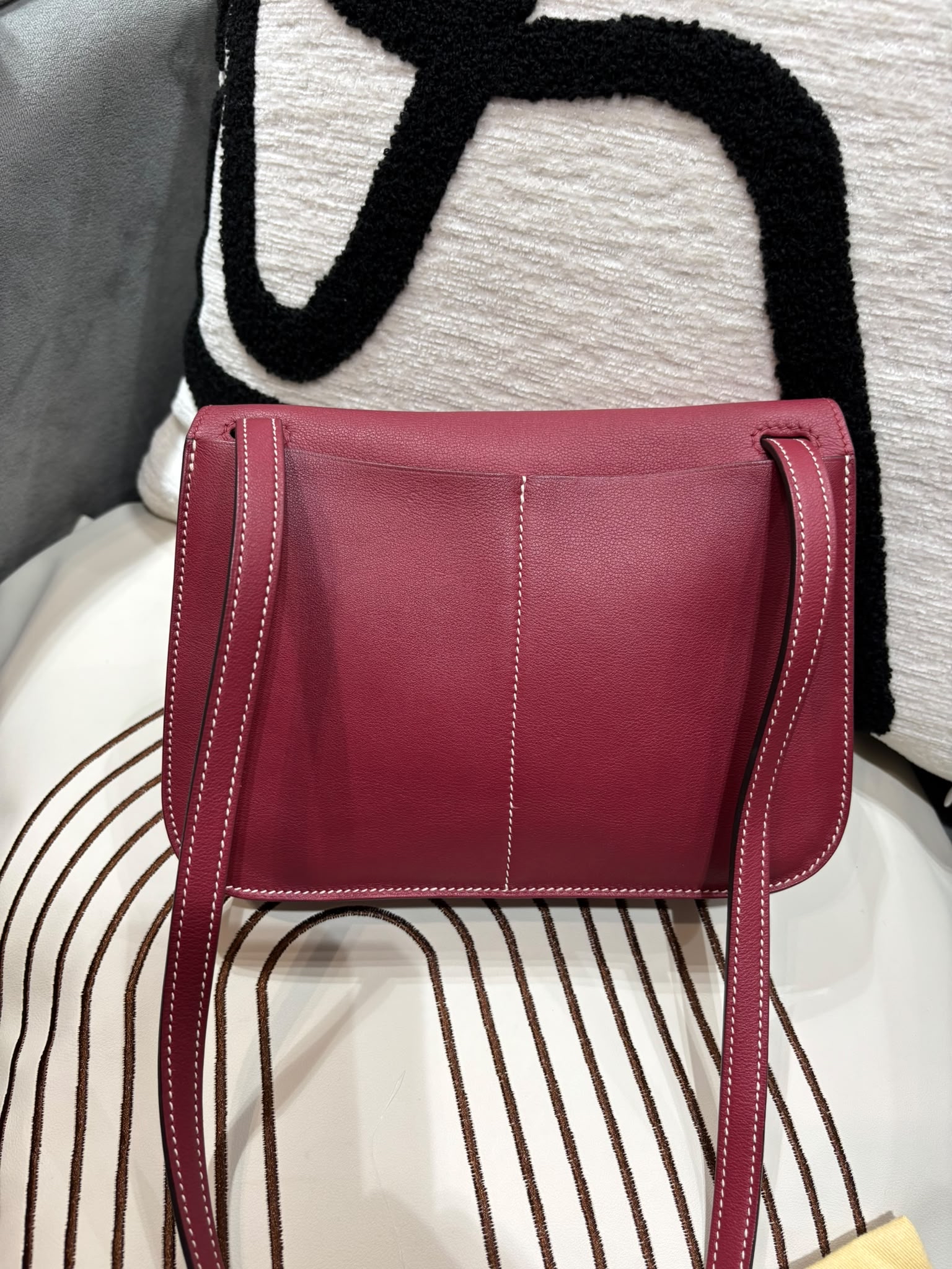 Hermes mini halzan  STAMP T 100%Authentic, 98%new ✅塵袋 