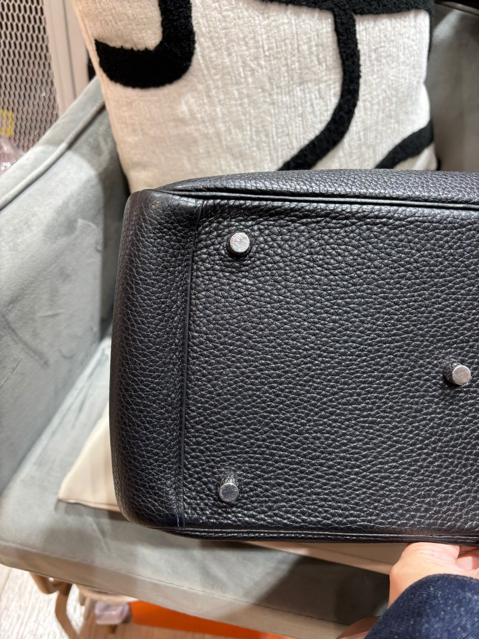 Hermes Lindy 34 Stamp T 黑銀 100%Authentic, 90%New ✅Box