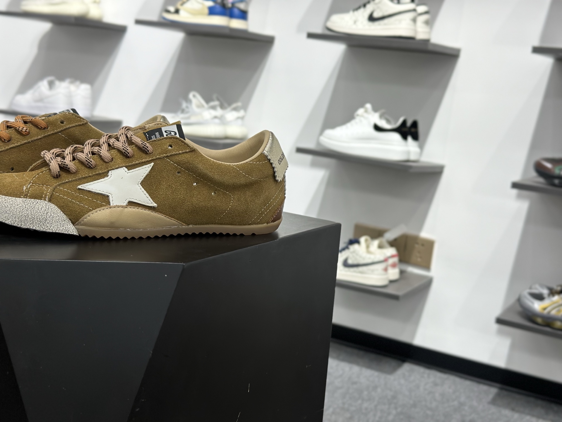 Golden Goose True Star