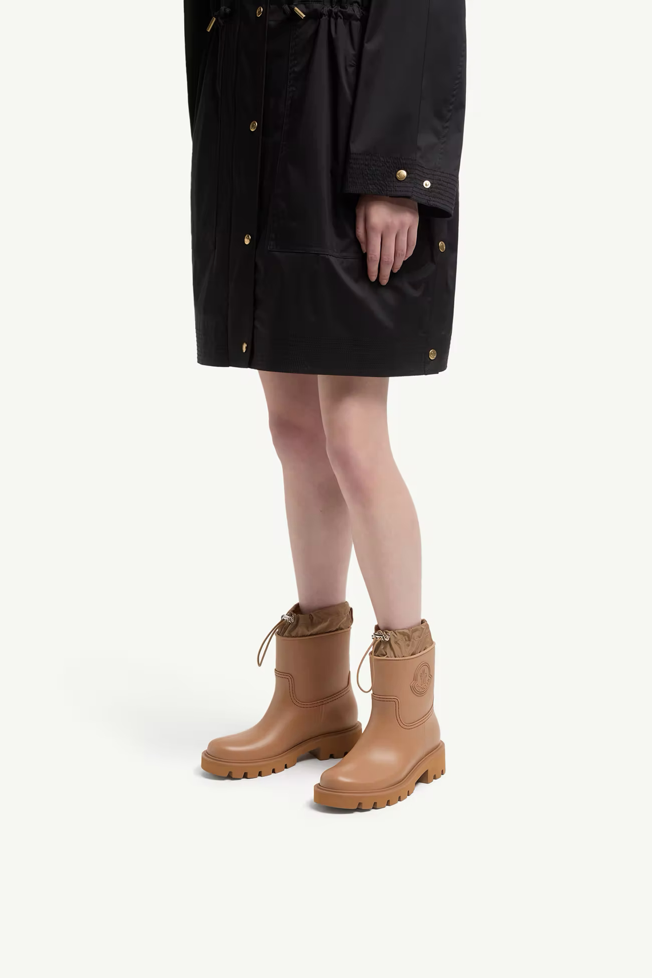 訂定雨靴迎接雨季🌧️  優惠價‼️訂貨📮Moncler 可束繩雨靴 Size 36/37/38/40/41