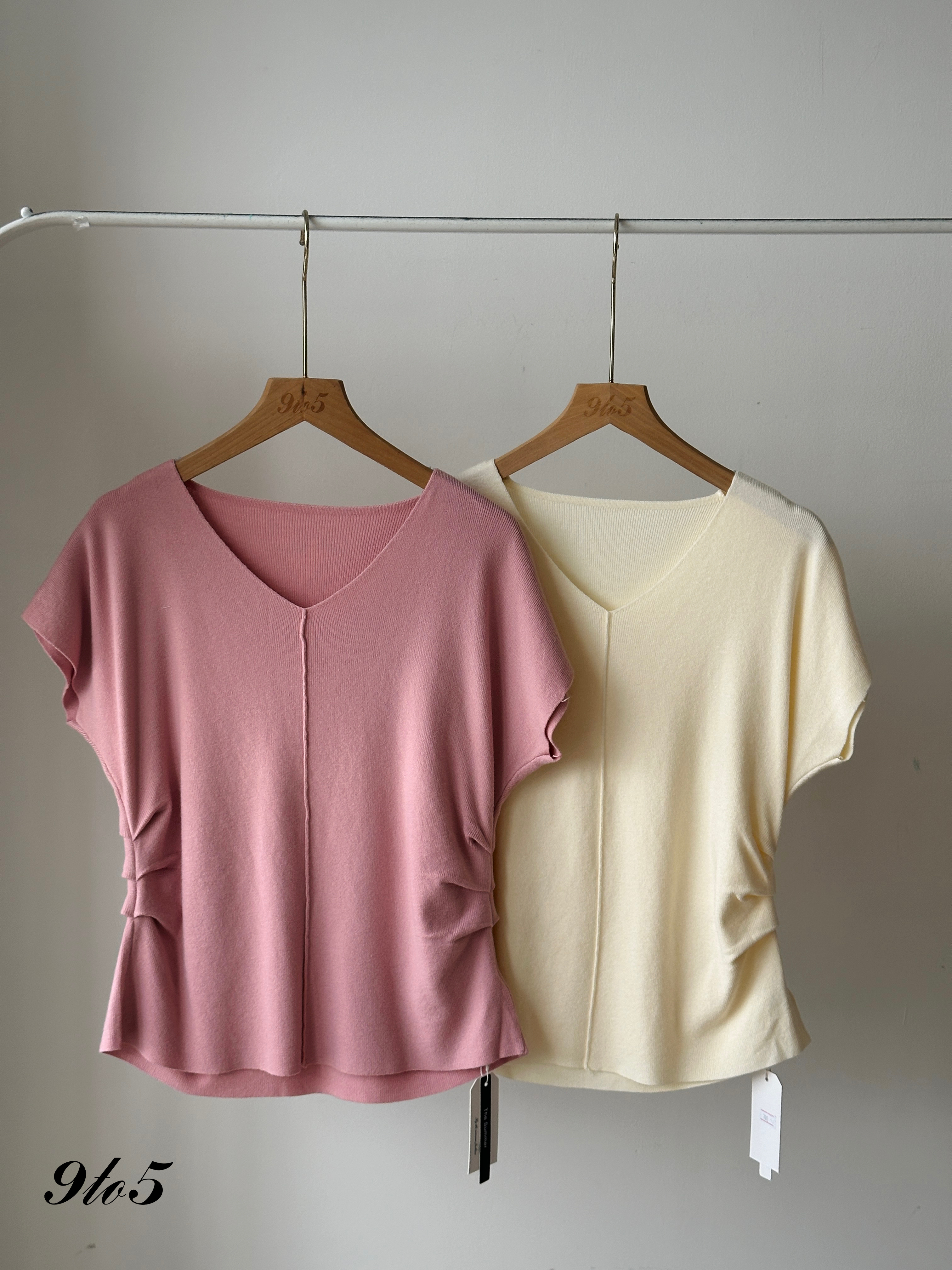T3949 V-Neck Knit Top- 6 Colors