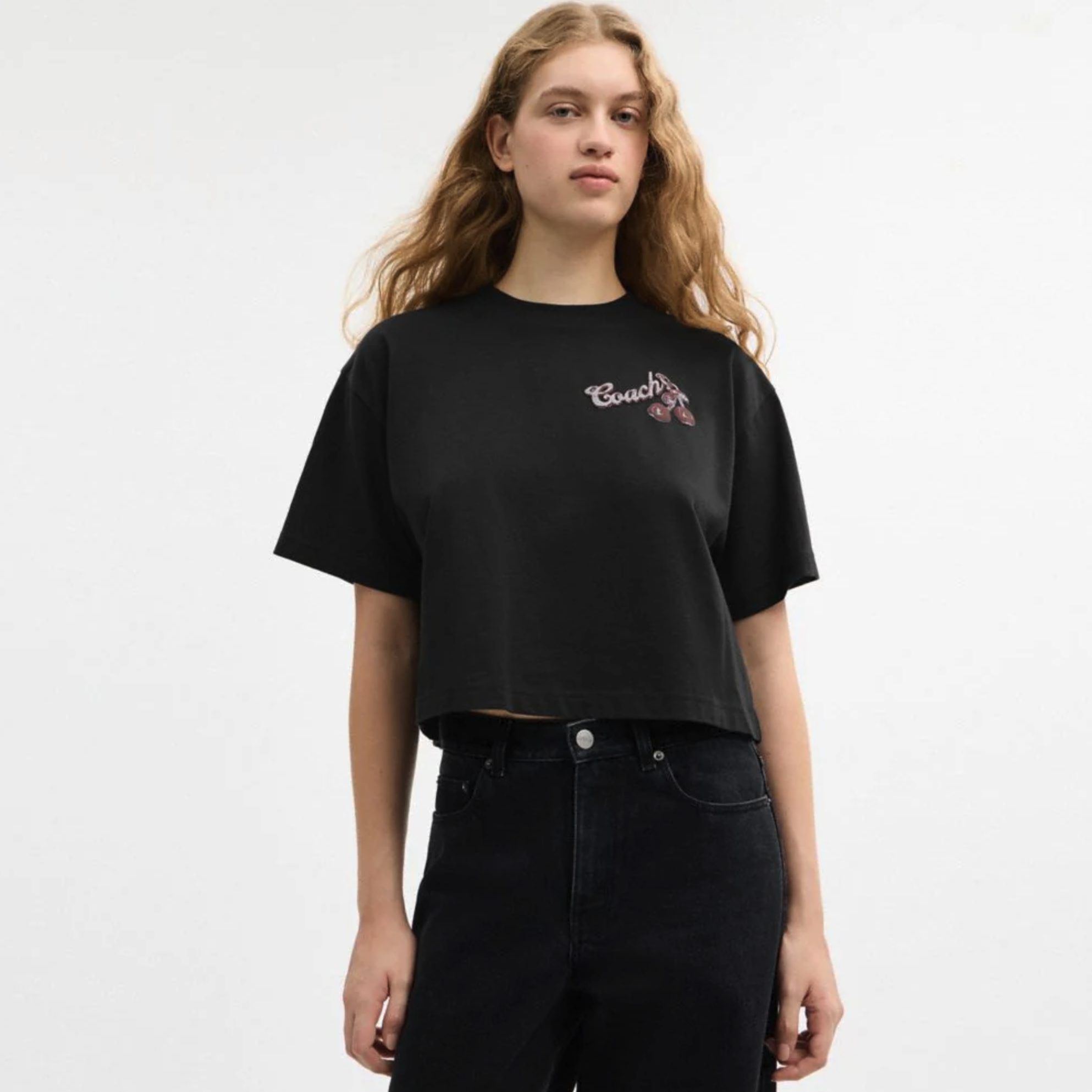 Coach Charms Cropped T Shirt In Organic Cotton Washed Black