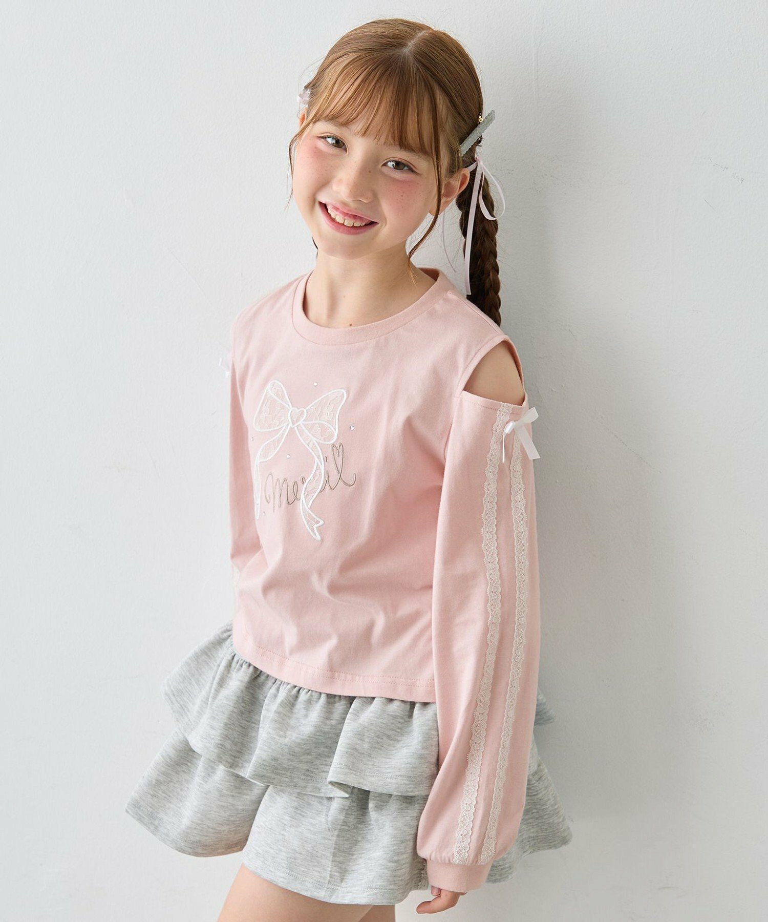 🆕【⭐訂購⭐】🌀 🇯🇵 日本直送🇯🇵 蕾絲袖 緞帶貼花 露肩長袖TEE［2款選］🌀[ELIA-0222][261030]
