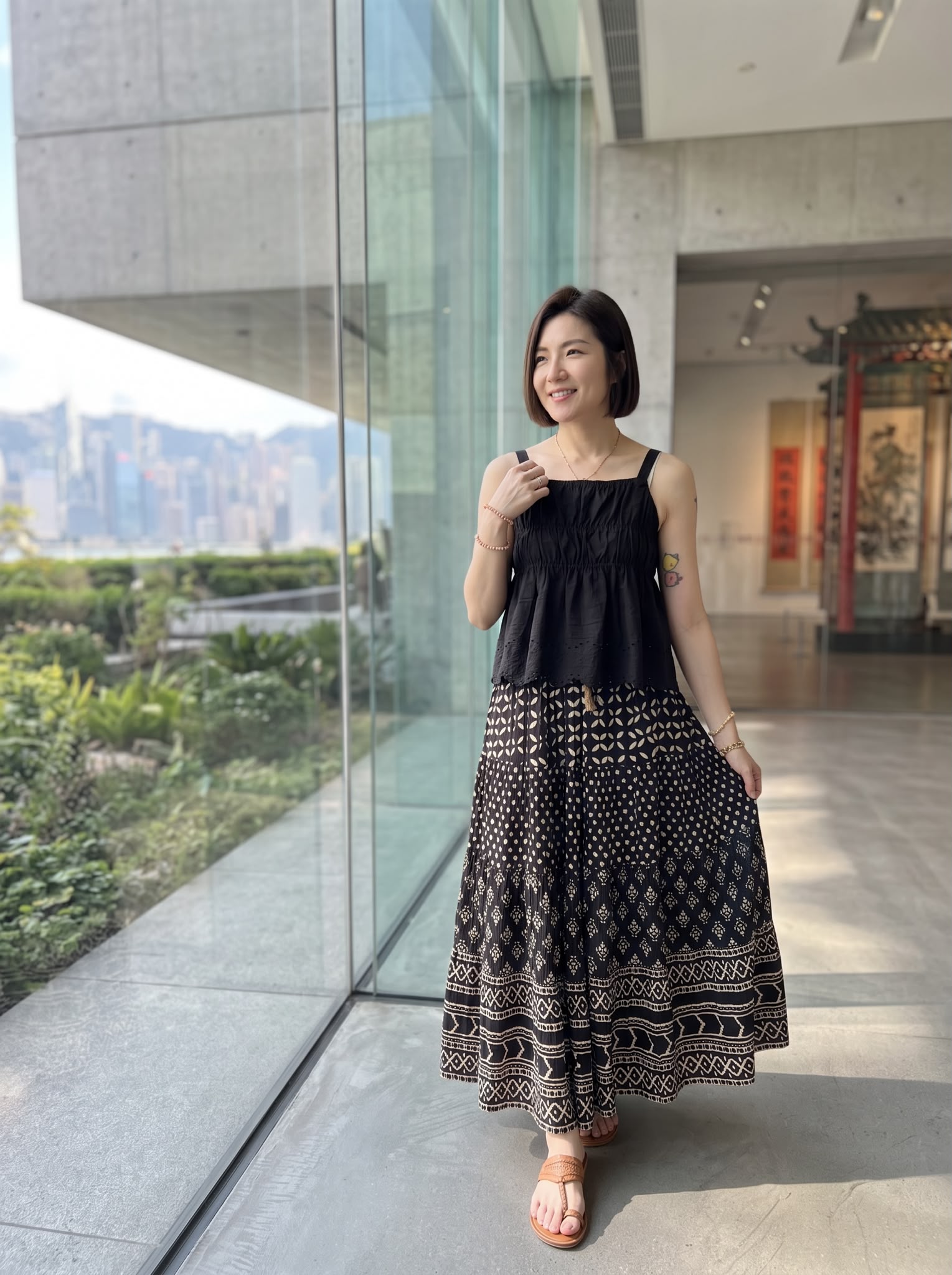 2716 Black 4-Layer Pattern BP Skirt 39"