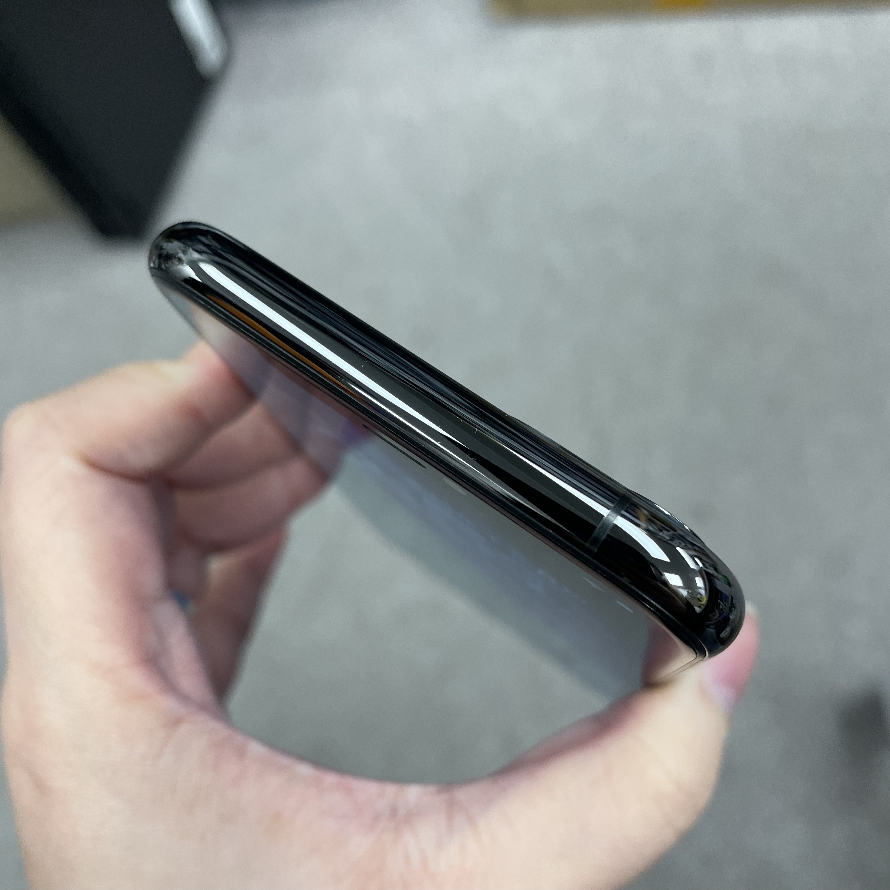 *5760 11 Pro 靚機 256GB 電98 黑色 black