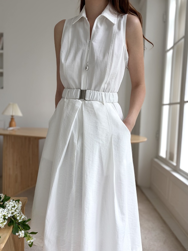 Jardin Belted Zip-Front Dress