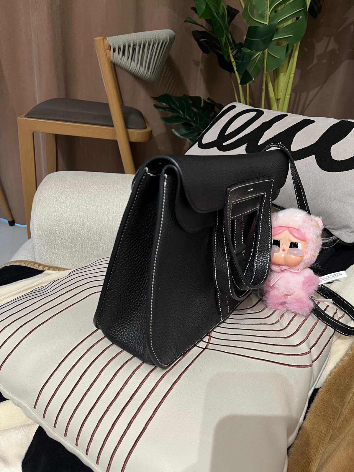 Hermes Halzan 31 ,STAMP X 黑銀 100%Authentic, 95%New  ✅收據✅Dust bag