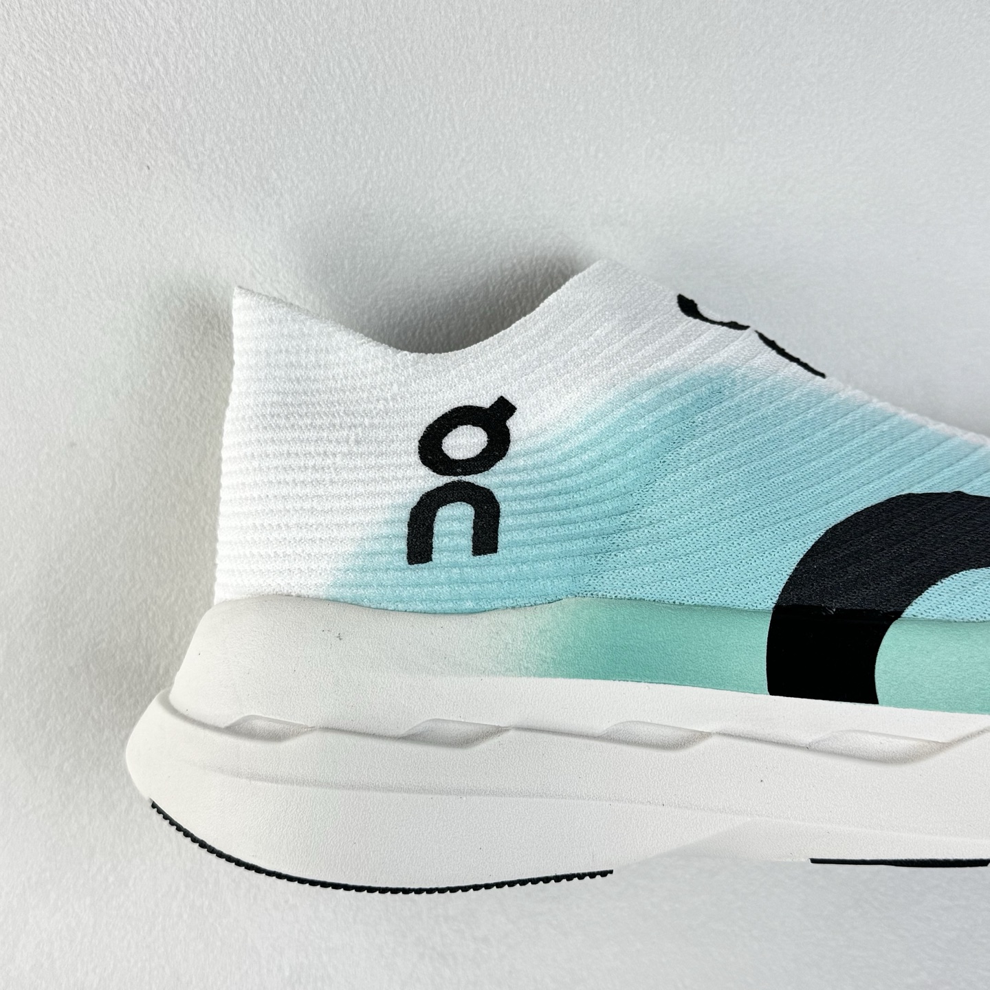 On Cloudboom Strike LS