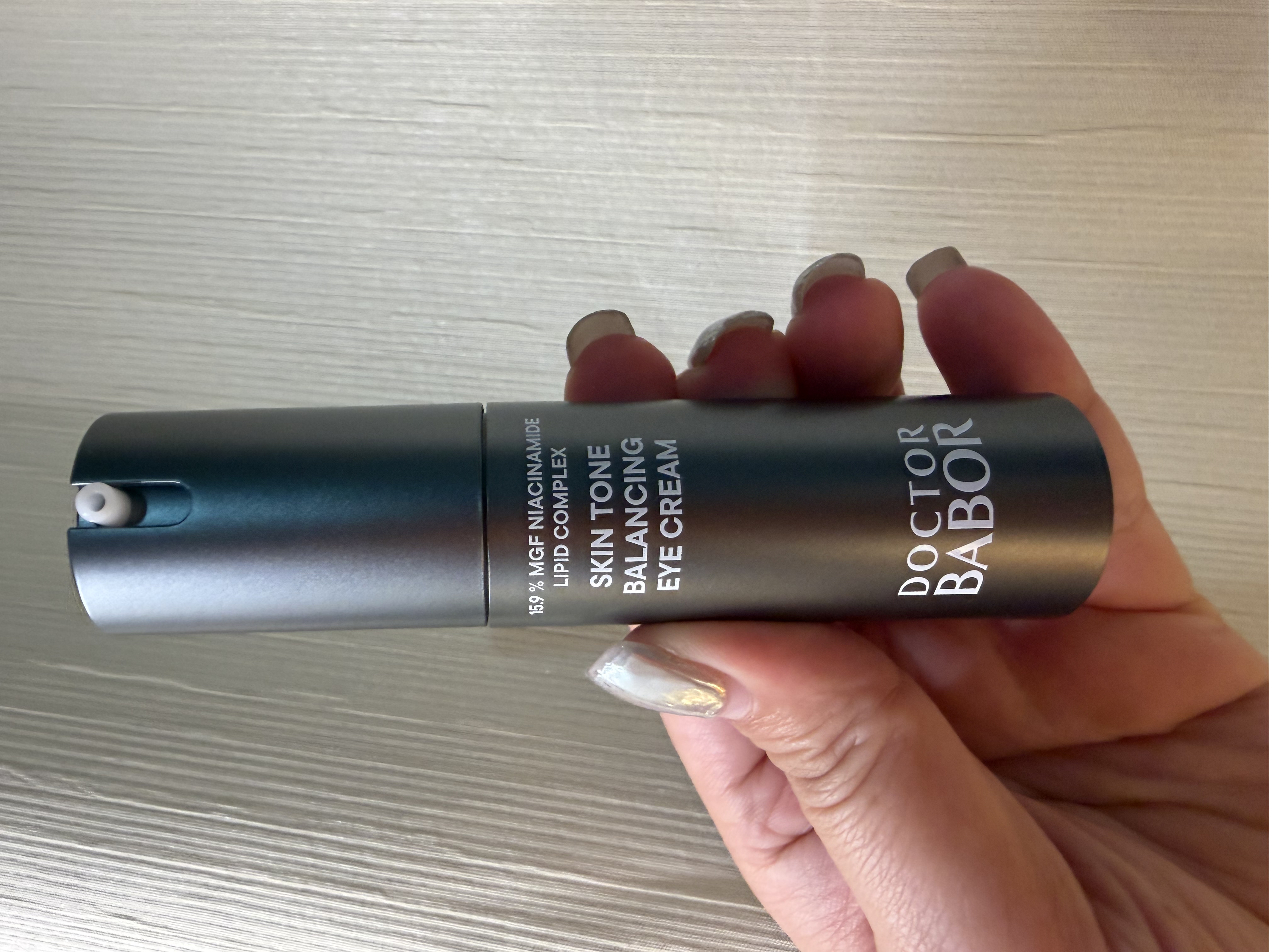 全新DOCTOR BABOR PRO 系列 Skin Tone Balancing Eye Cream