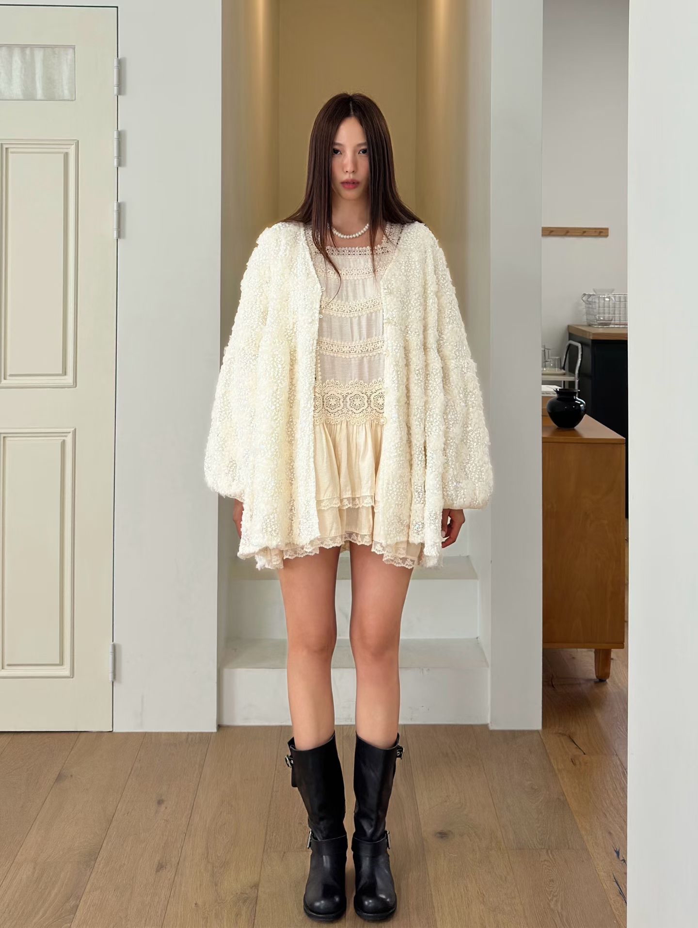 Elegant textured cardigan (ivory)
