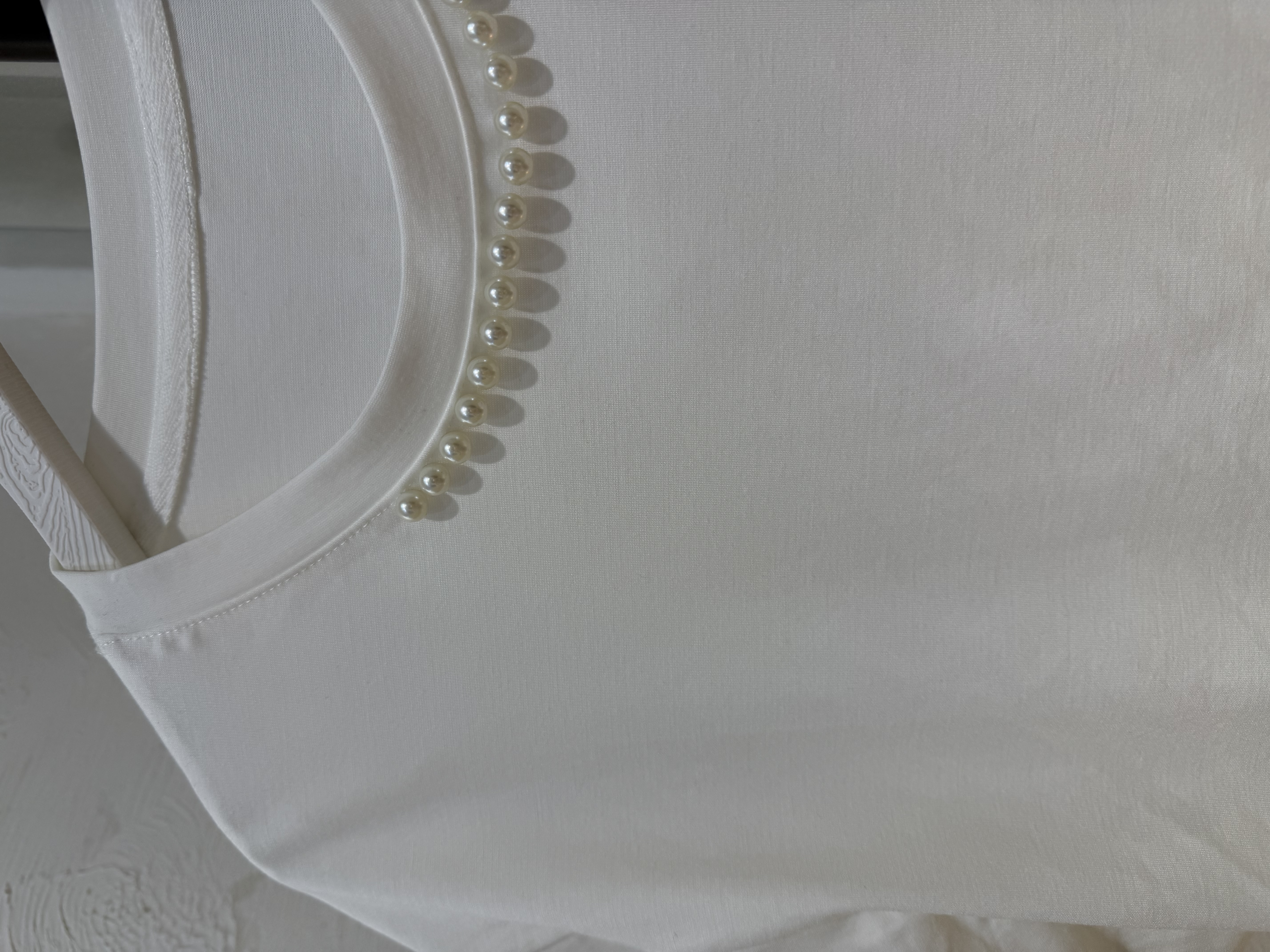 優雅珍珠蕾絲邊飾上衣／