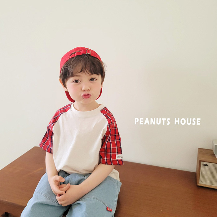 🇰🇷Peanuts House tee